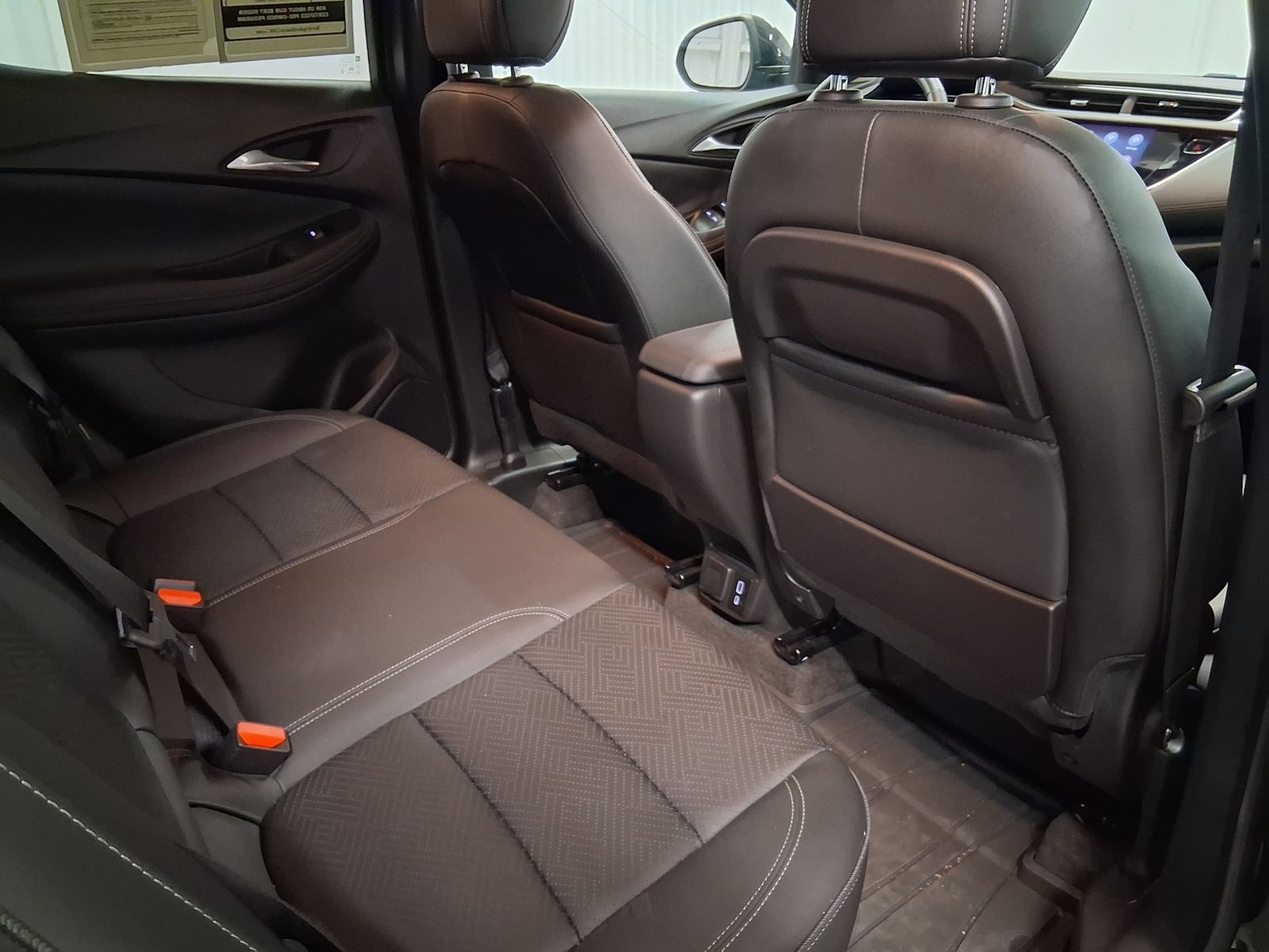Used 2023 Black Buick Essence image 20