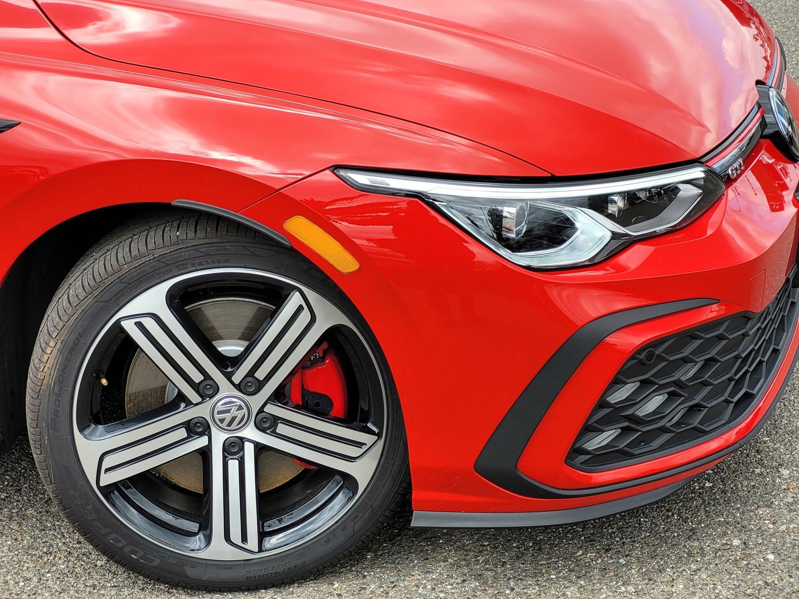 2023 Volkswagen Golf GTI 40TH Anniversary Edition - Photo 16