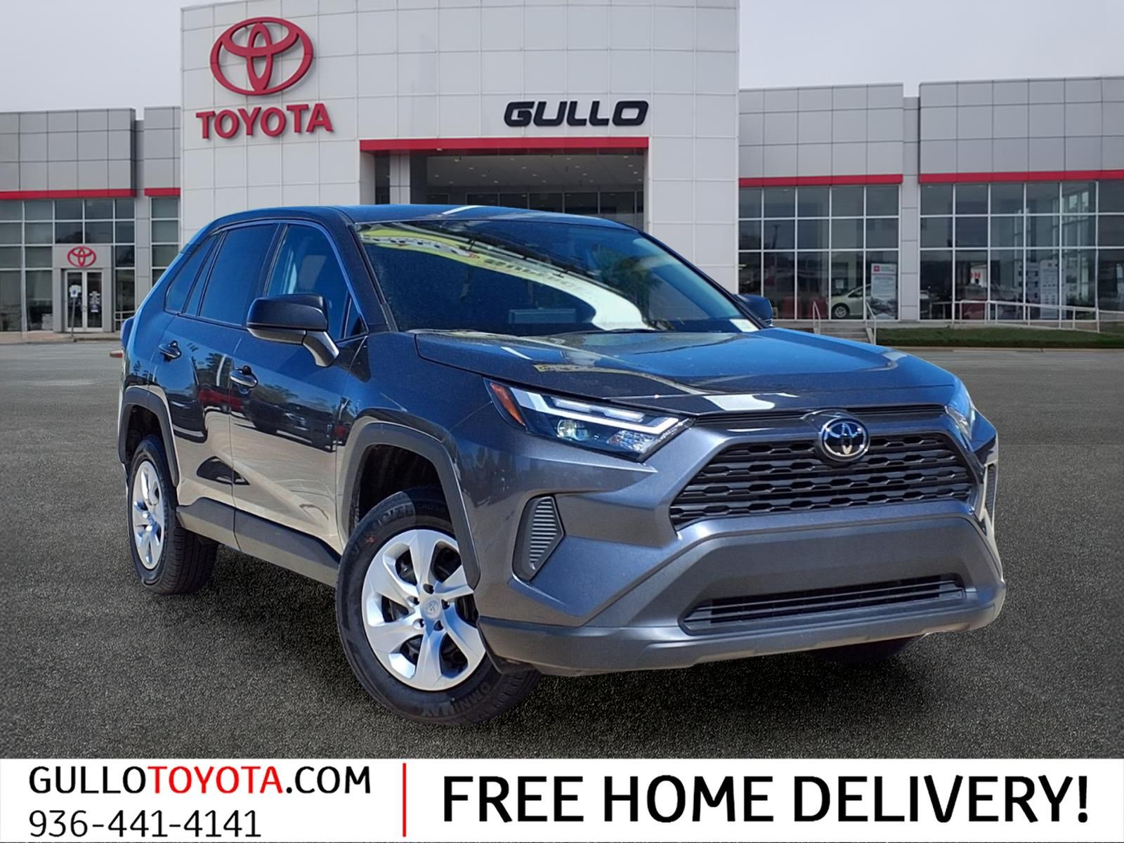2025 Toyota RAV4 LE FWD