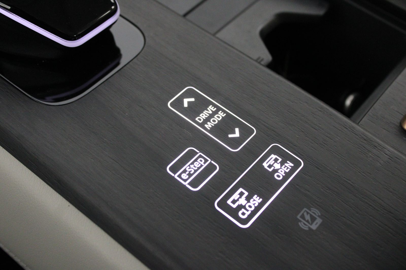 Used 2023 Gray Nissan EVOLVE+ image 30