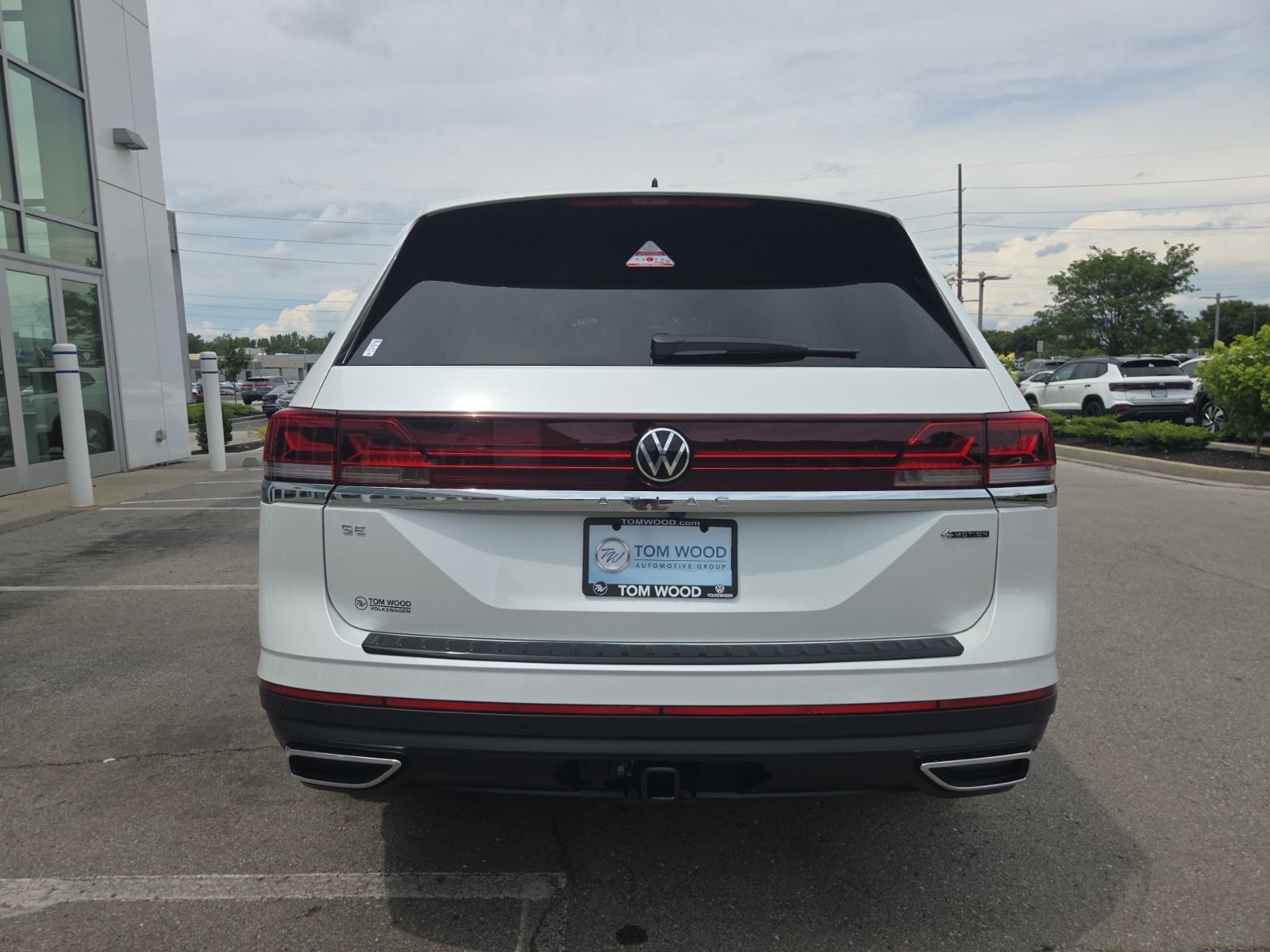 new 2026 Volkswagen Atlas car, priced at $45,905