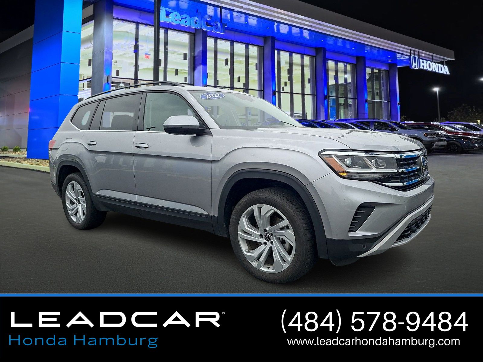 Pyrite Silver Metallic 2022 Volkswagen Atlas SUV / Crossover All-Wheel Drive 8-Speed Automatic