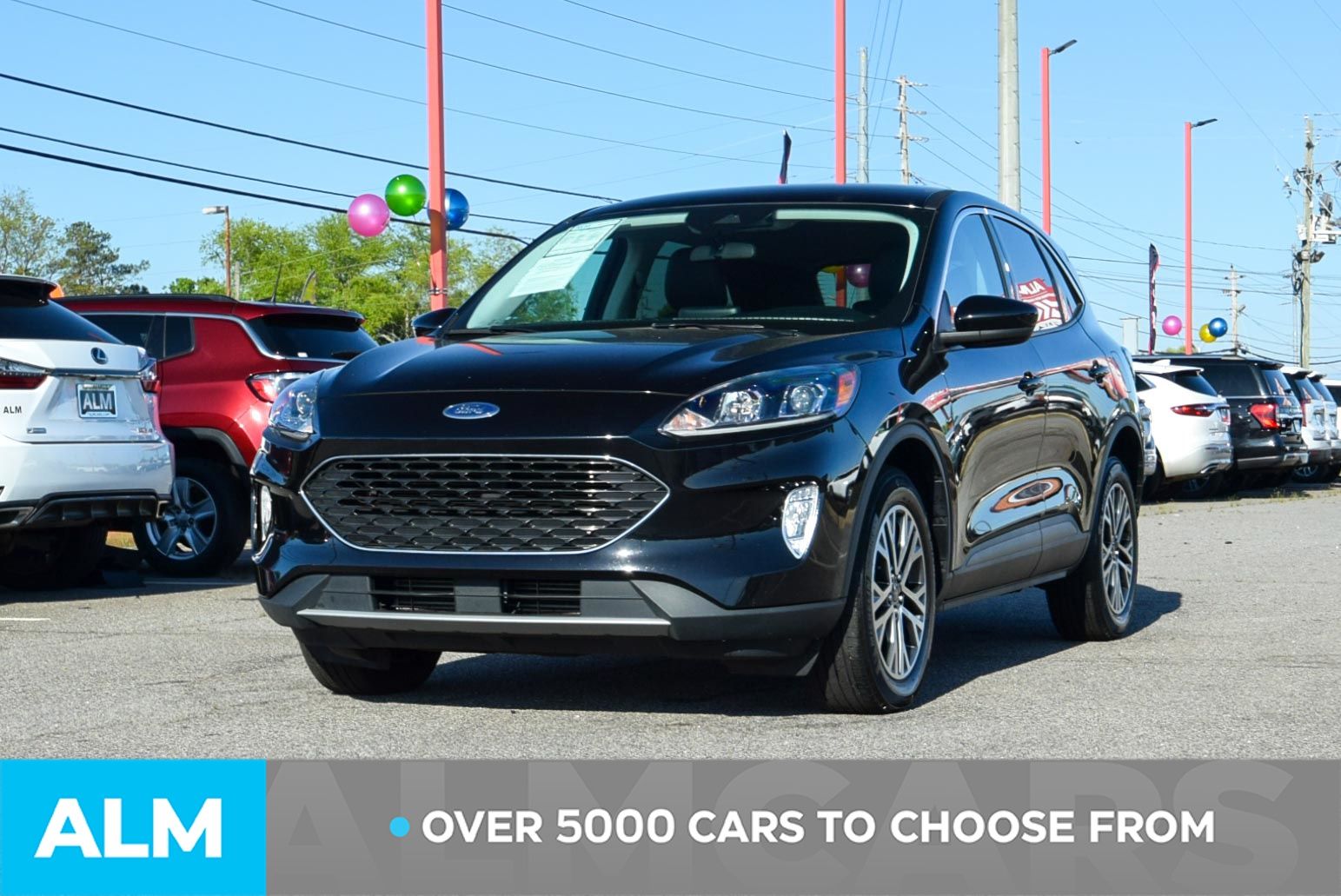 2022 Ford Escape SEL photo 2