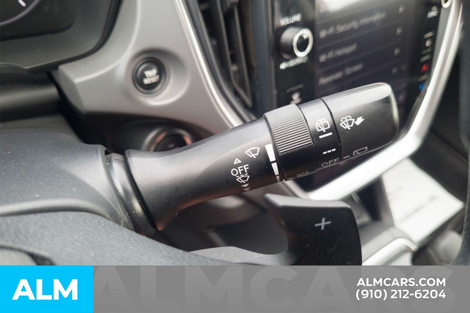 Used 2025 Sapphire Blue Pearl Subaru Premium image 34