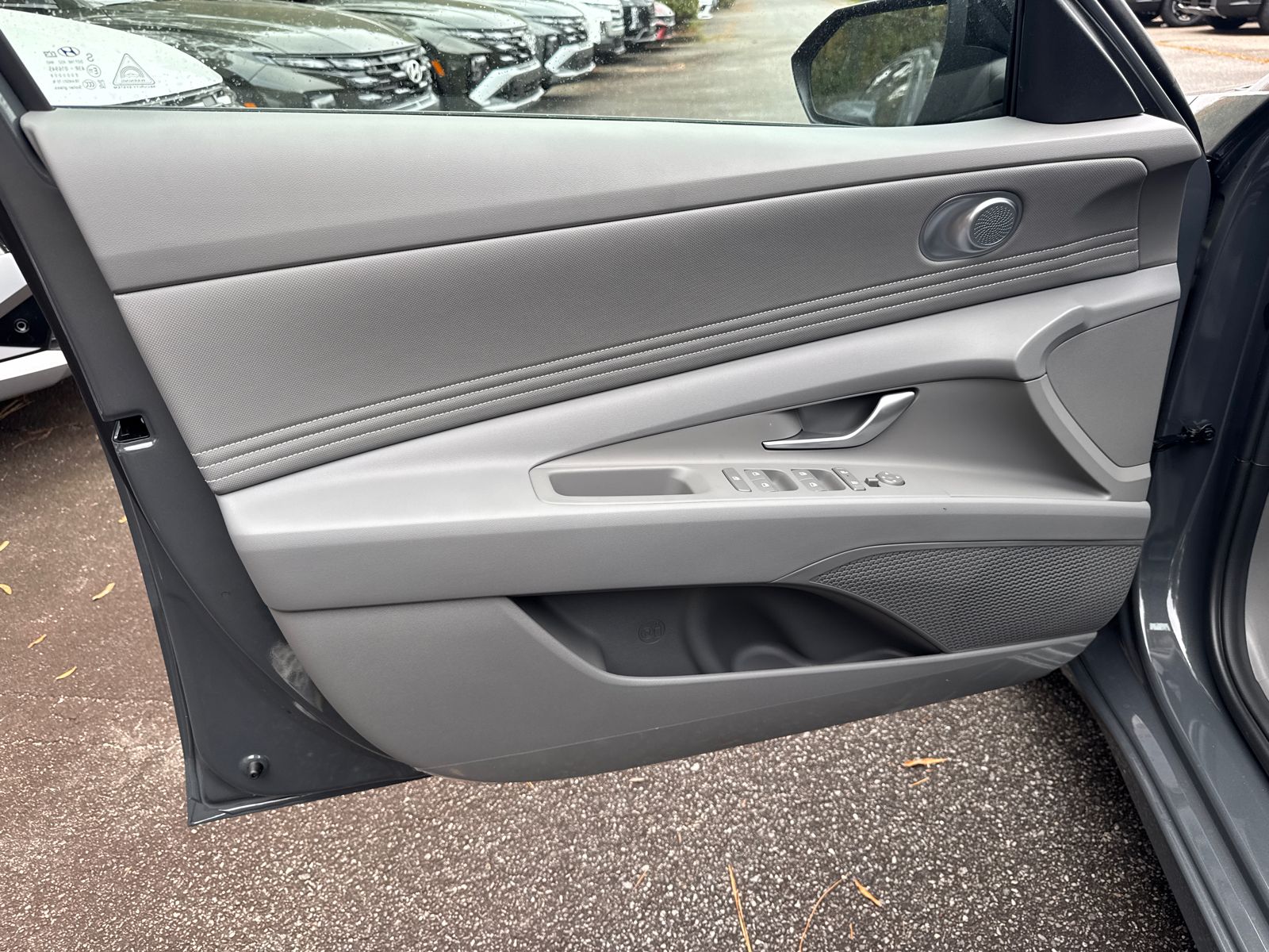 New 2026 Gray HYUNDAI SEL Sport image 11