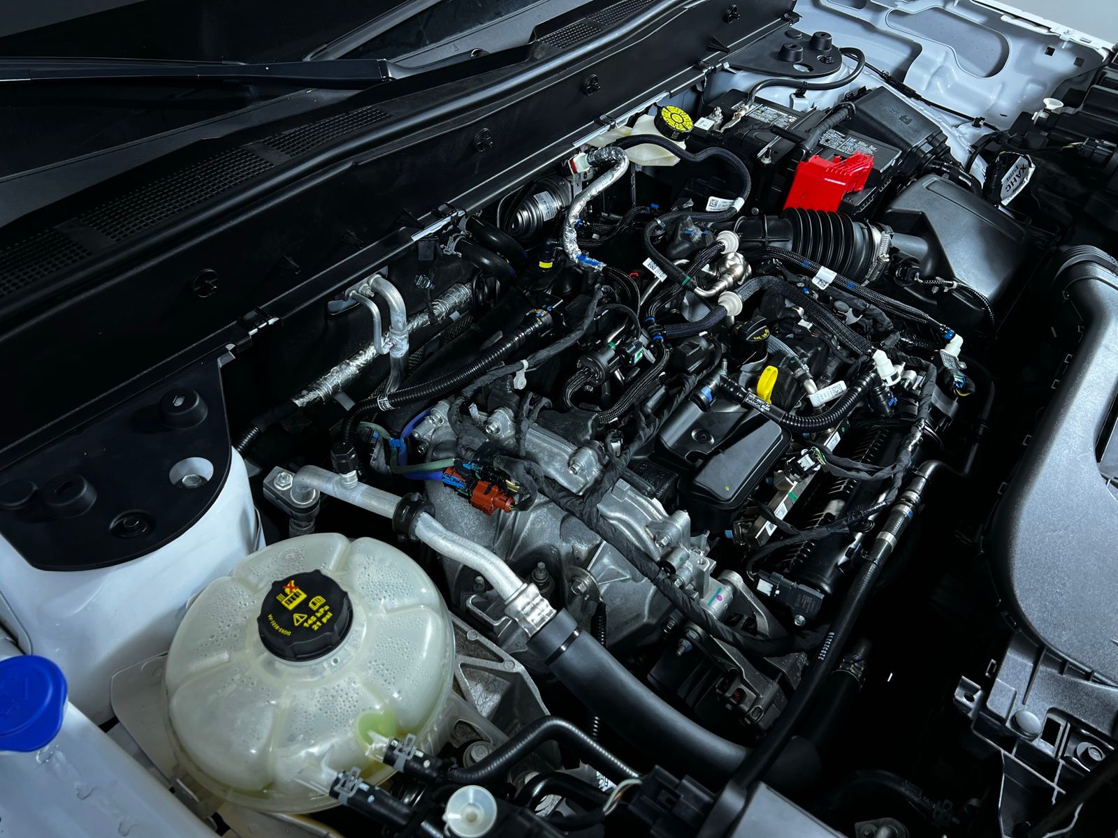 Thumbnail: 2023 Ford Bronco Sport - 10