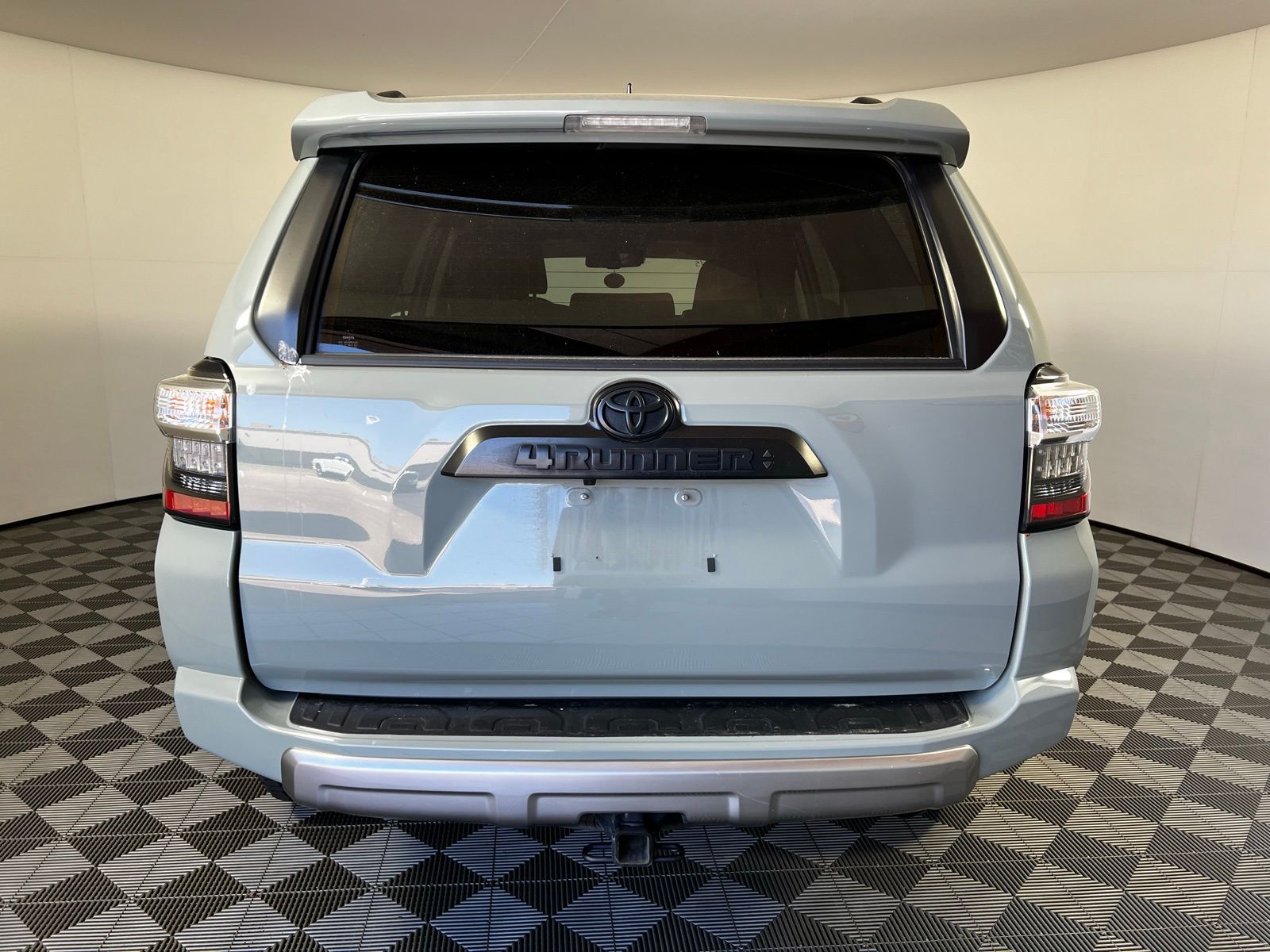 Thumbnail: 2023 Toyota 4Runner - 6