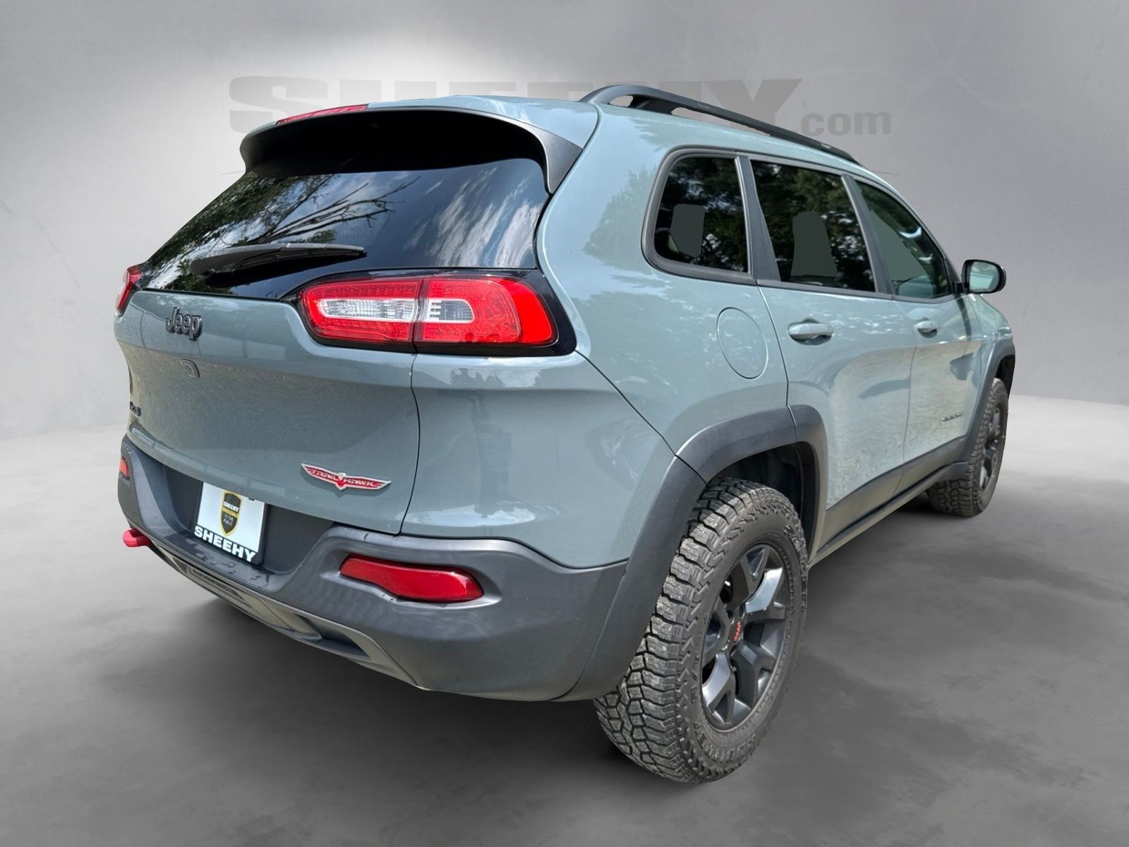 Used 2015 Anvil Clearcoat Jeep Trailhawk image 12