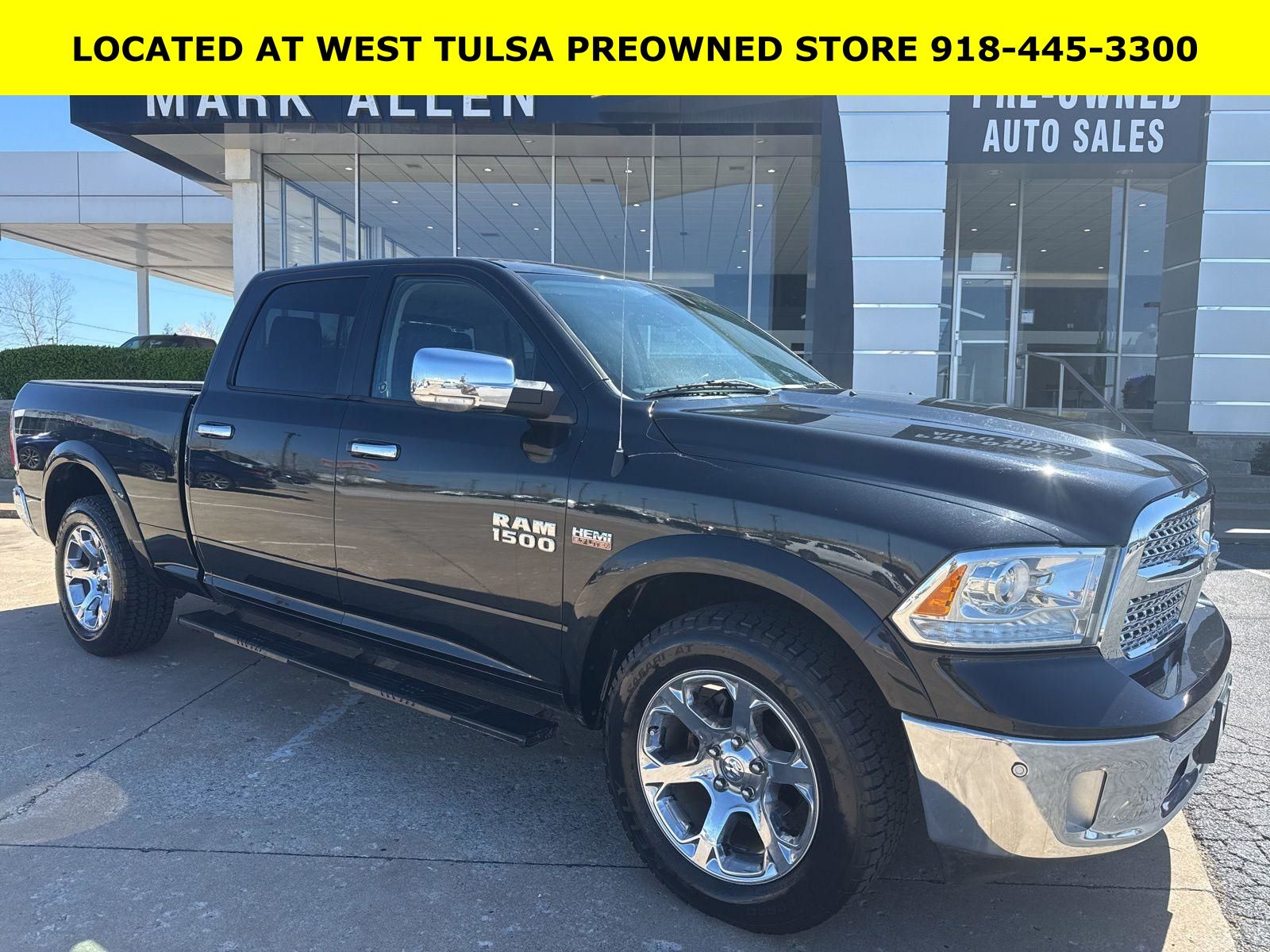 2018 RAM 1500 Laramie Crew Cab 4WD
