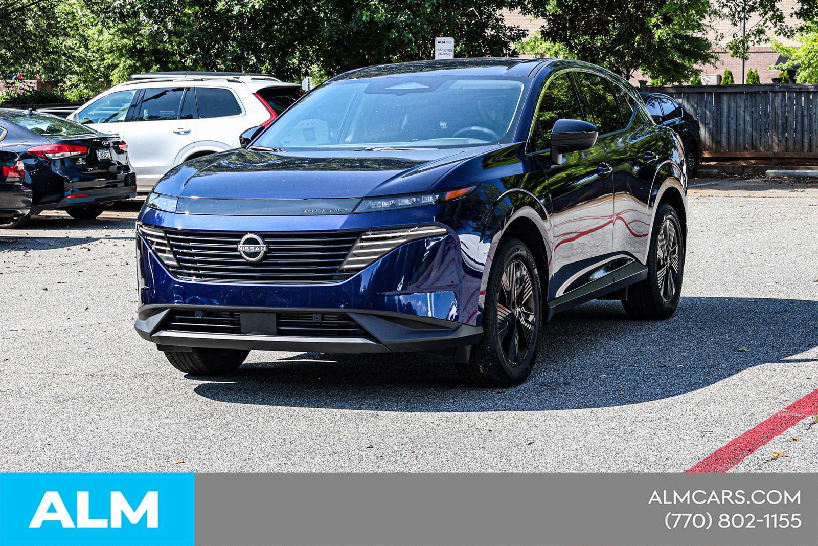 Used 2025 Blue Nissan SV image 3