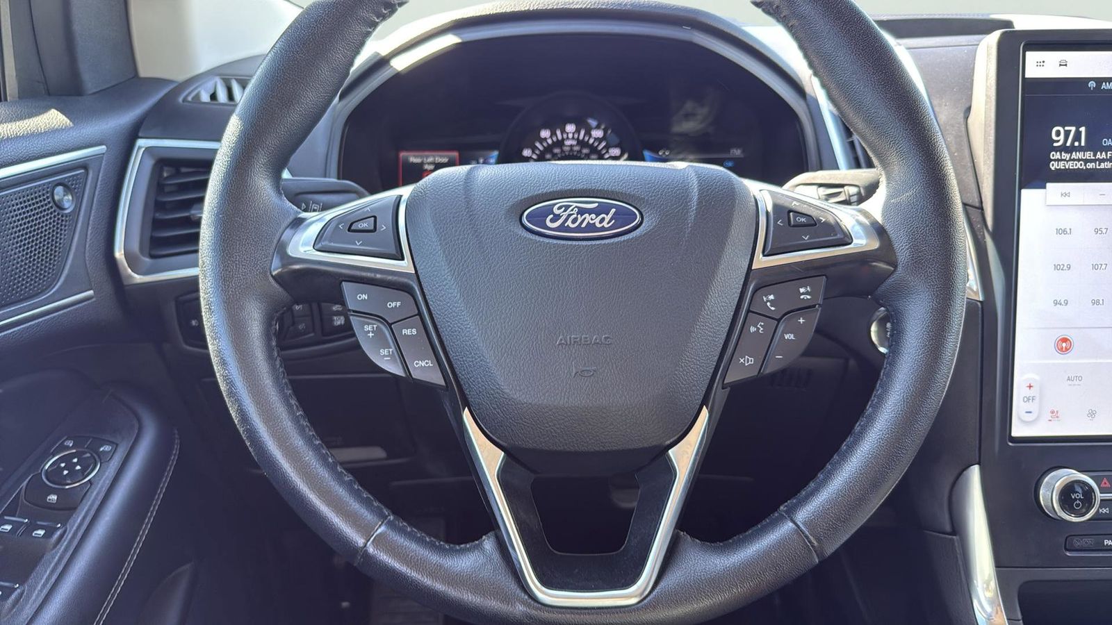 Used Car 2024 Ford Edge  Titanium For Sale Under $30,000 In Austin, Texas