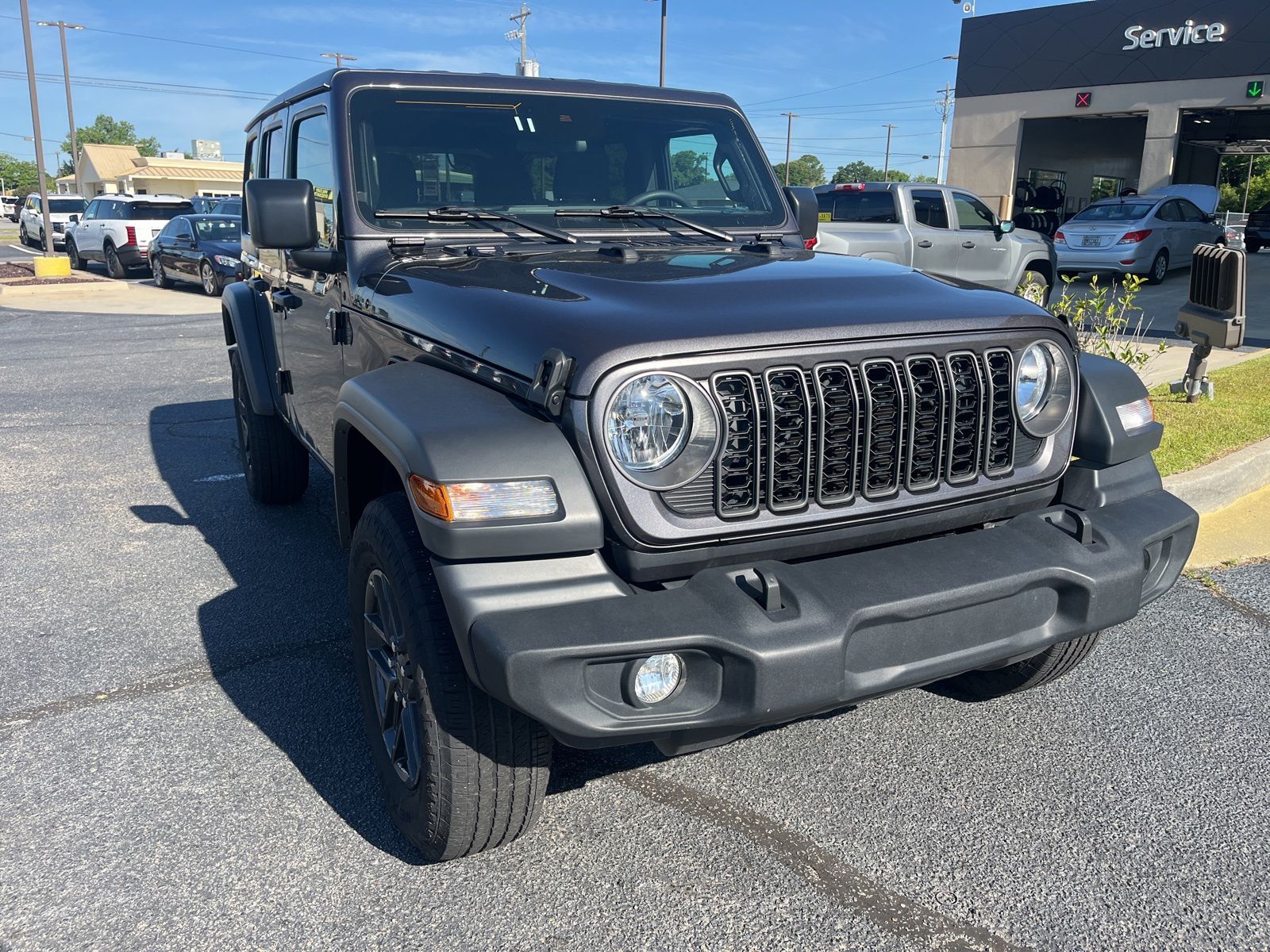 Used 2025 Gray Jeep Sport S image 2