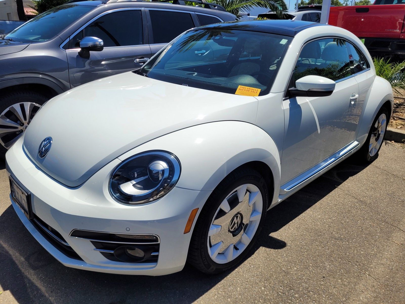 2019 Volkswagen Beetle 2.0T Final Edition SEL Hatchback FWD
