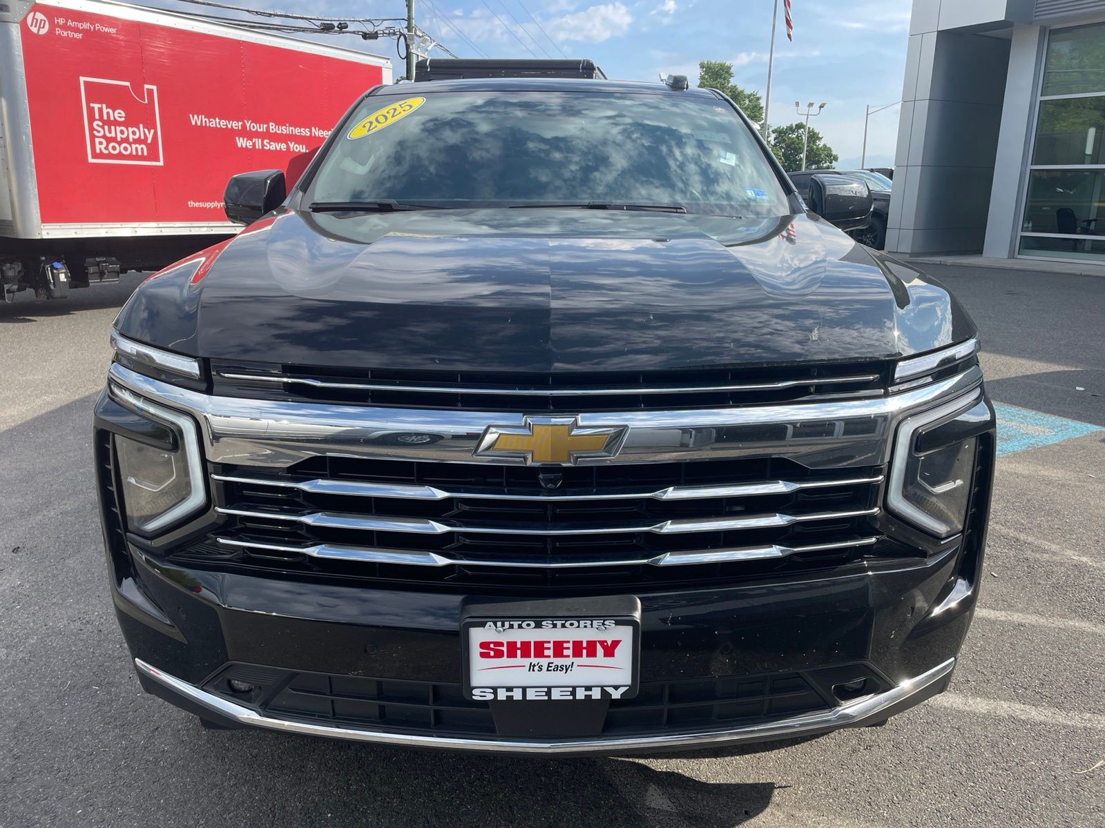 Black 2025 Chevrolet Suburban SUV / Crossover Four-Wheel Drive 