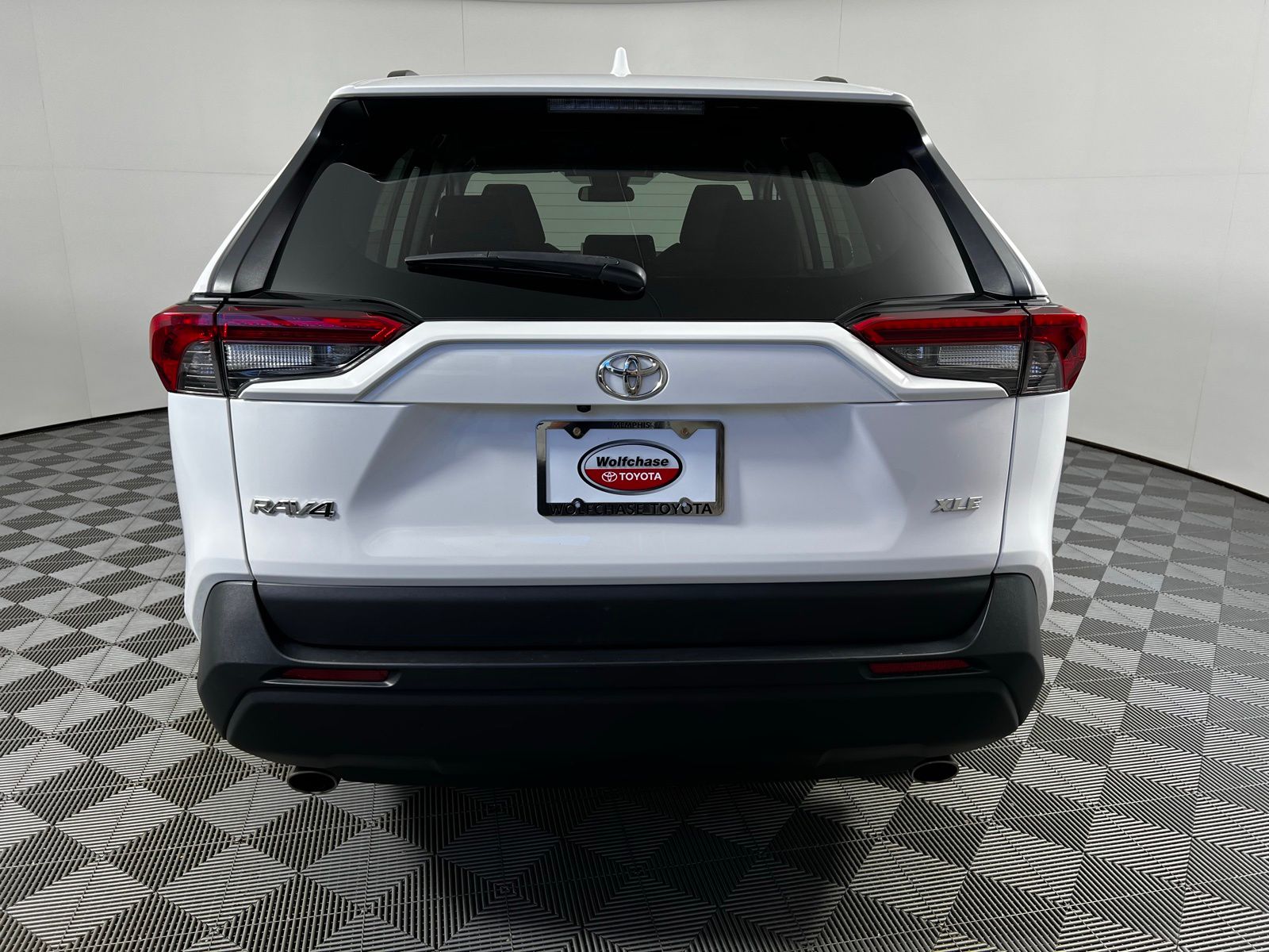 Thumbnail: 2024 Toyota RAV4 - 6