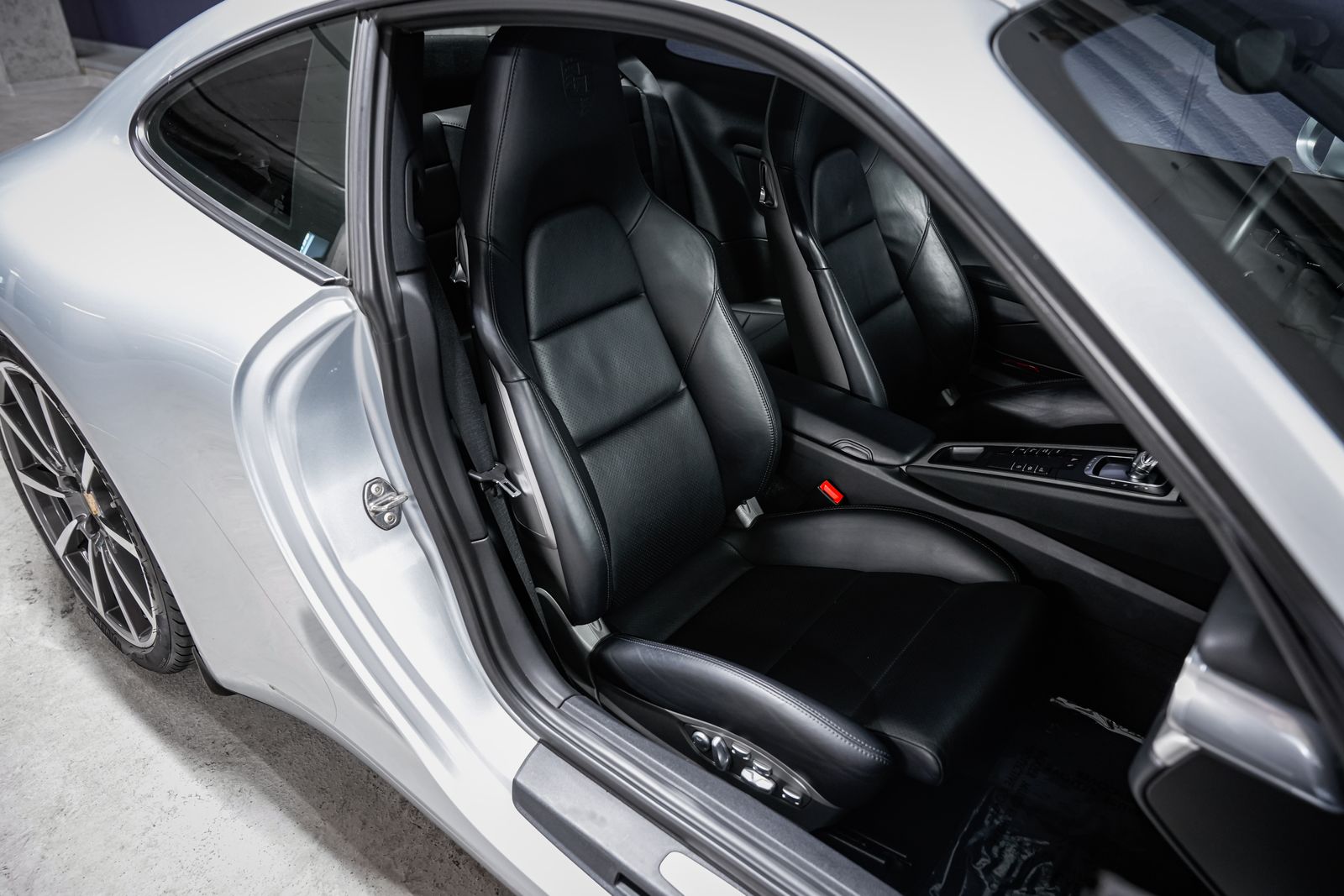 2016 Porsche 911 Carrera S — photo 27