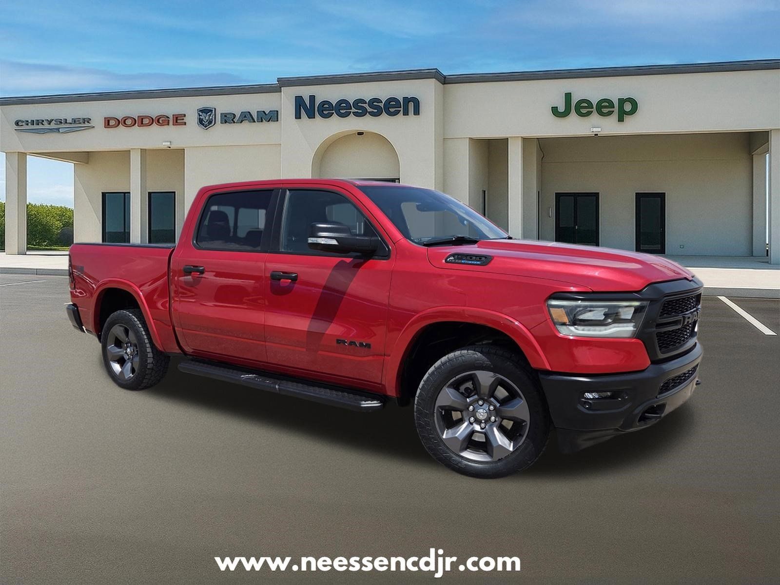 Red Line 2022 RAM 1500 Big Horn Crew Cab 4WD Pickup Truck Four-Wheel Drive 8-Speed Automatic