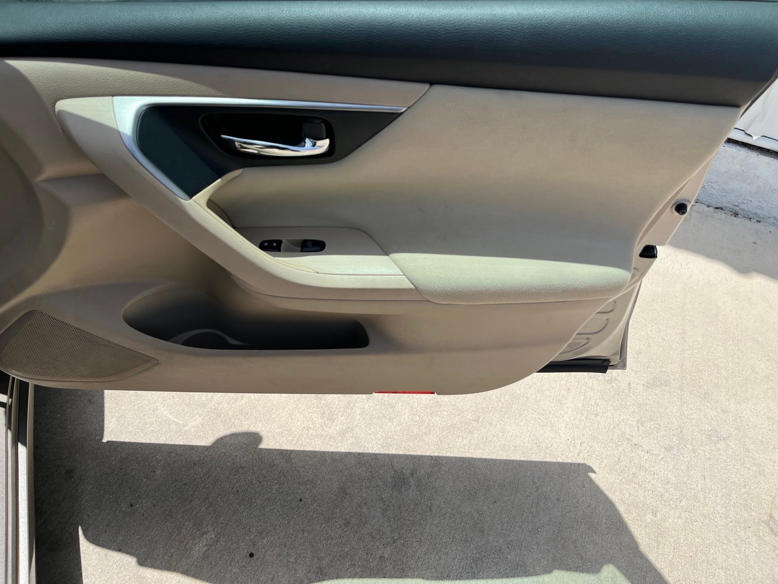 Used Car 2015 Nissan Altima  2.5 Sv For Sale Under $12,000 In Austin, Texas