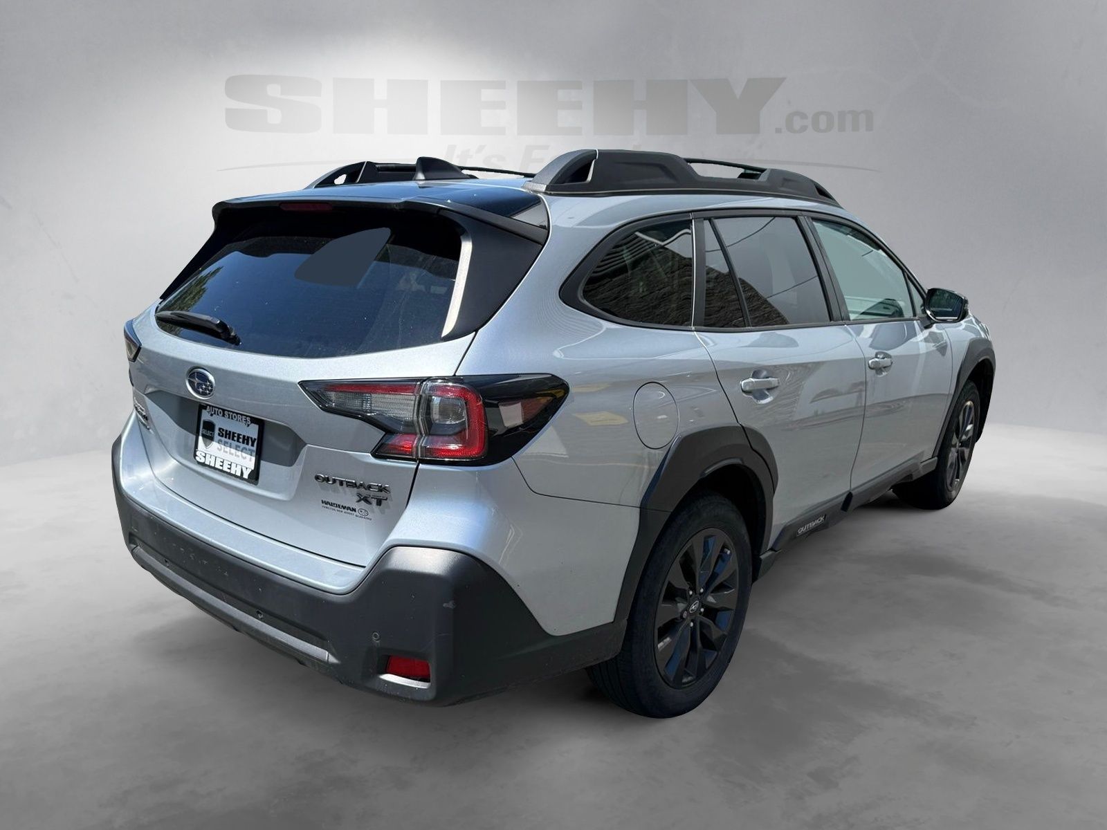 Used 2024 Silver Subaru Onyx Edition XT image 14