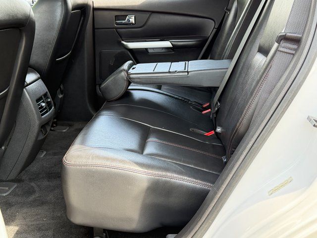 Used 2011 White Platinum Clearcoat Metallic Ford Limited image 6