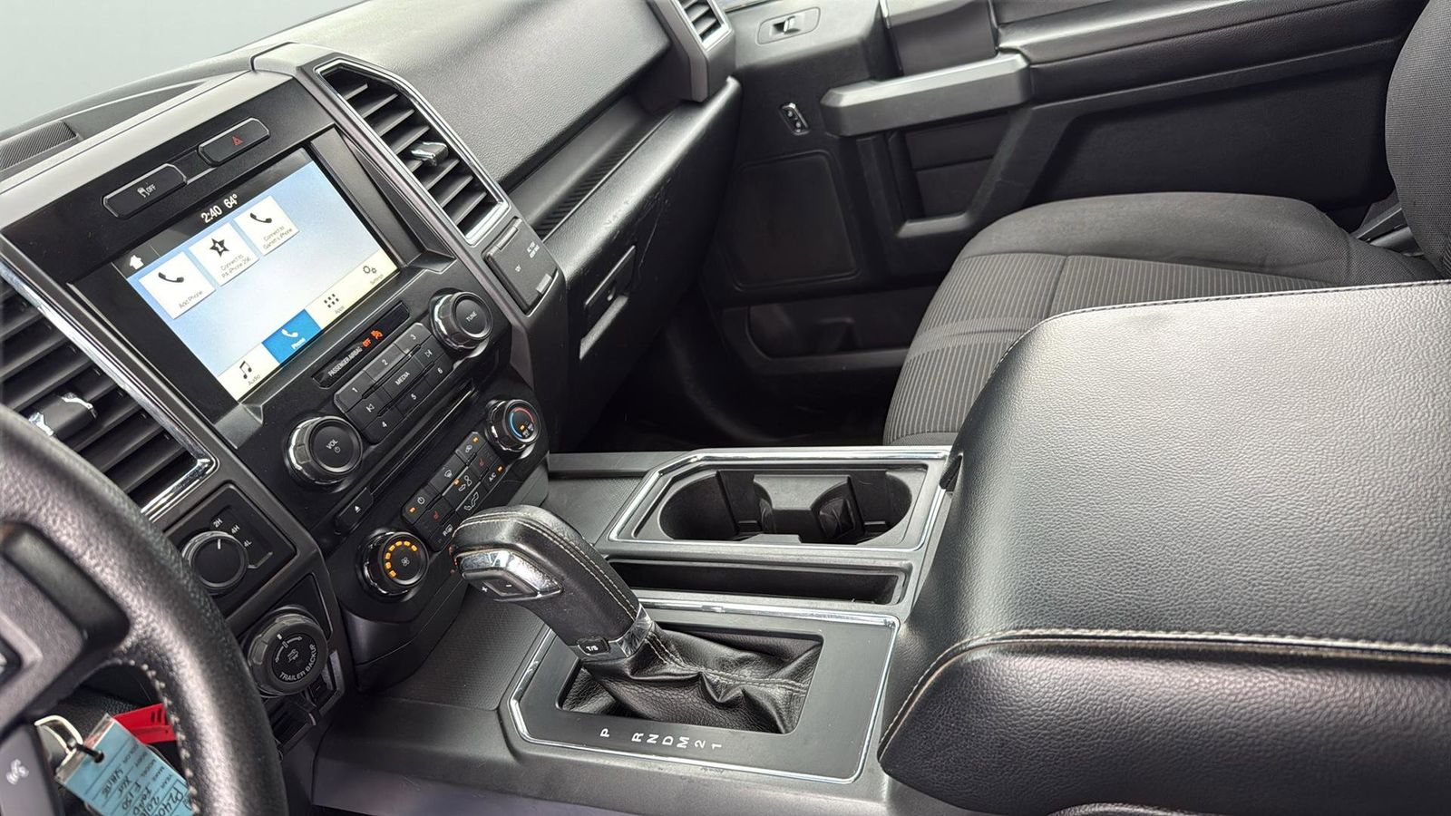 Used Car 2016 Ford F-150  Xlt For Sale Under $25,000 In Austin, Texas