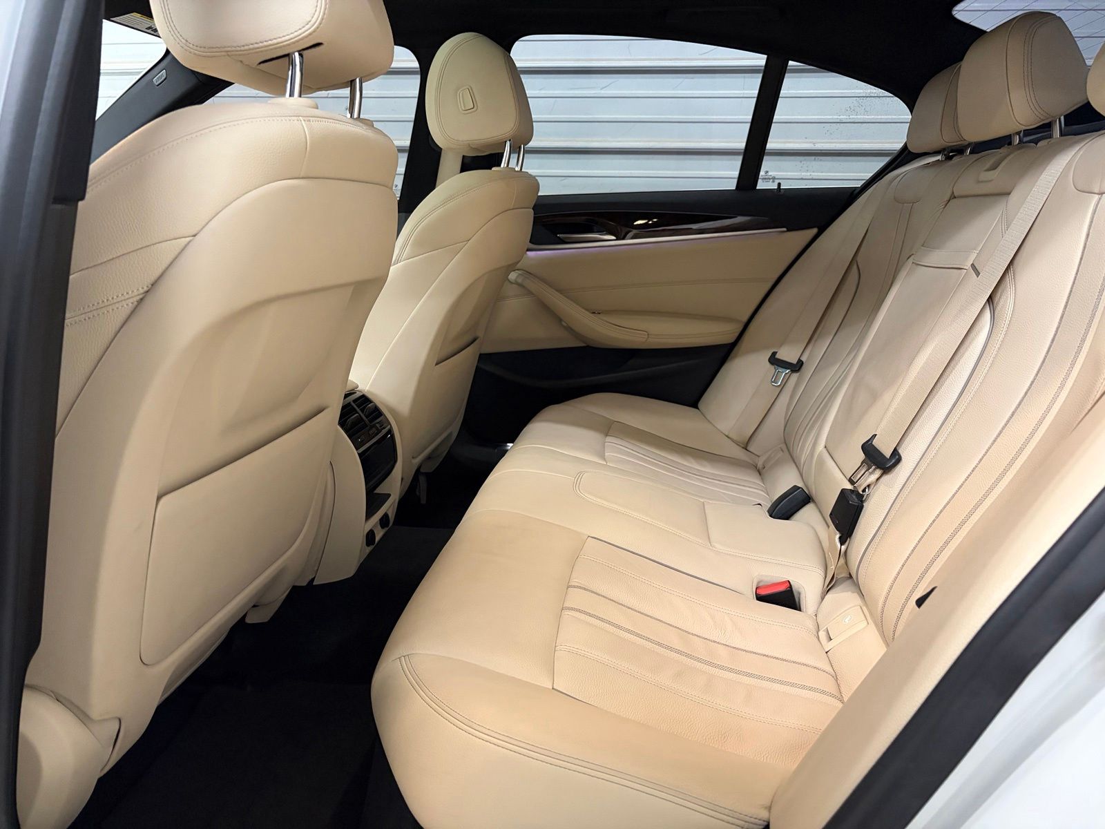 2018 BMW 5 Series 530i - Photo 21