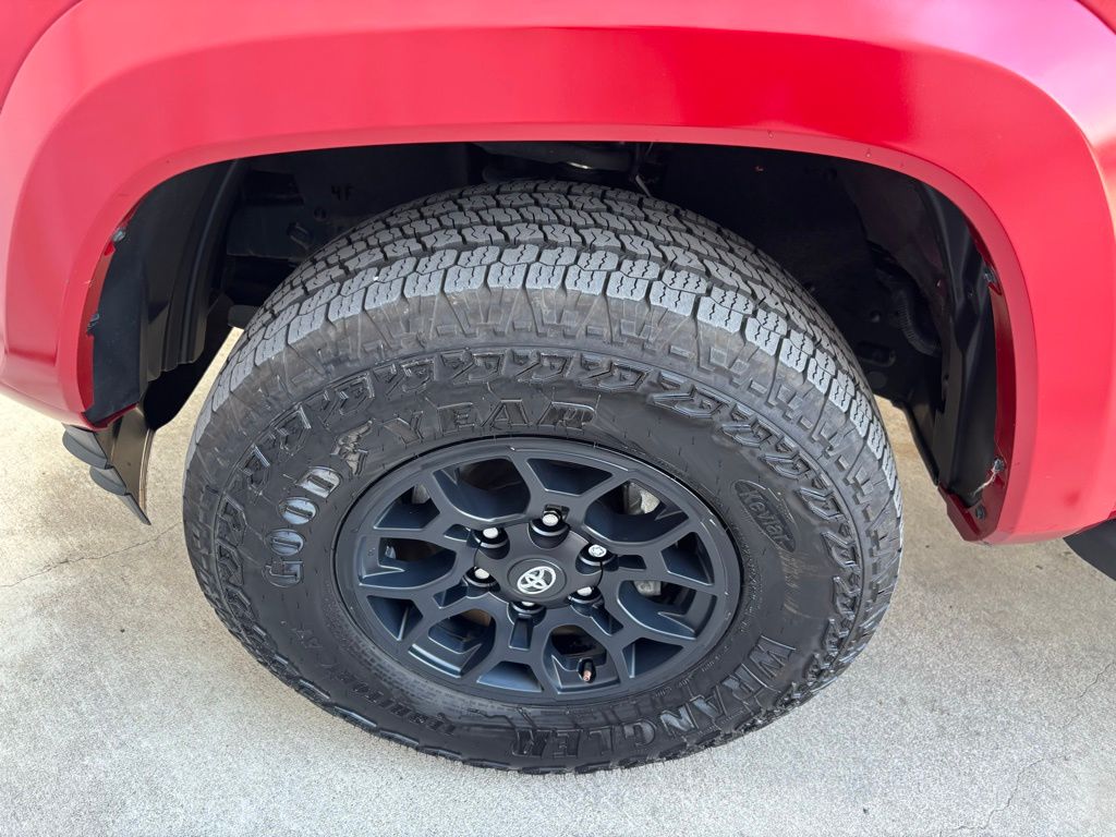 Used Car 2022 Toyota Tacoma  For Sale Under $30,000 In Austin, Texas