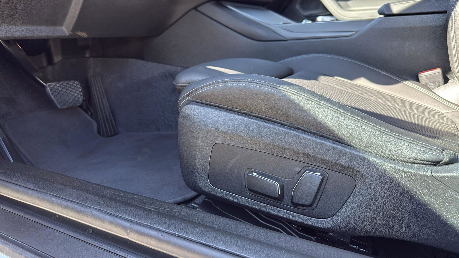 Used Car 2024 Bmw 2 Series  230i For Sale Under $40,000 In Austin, Texas