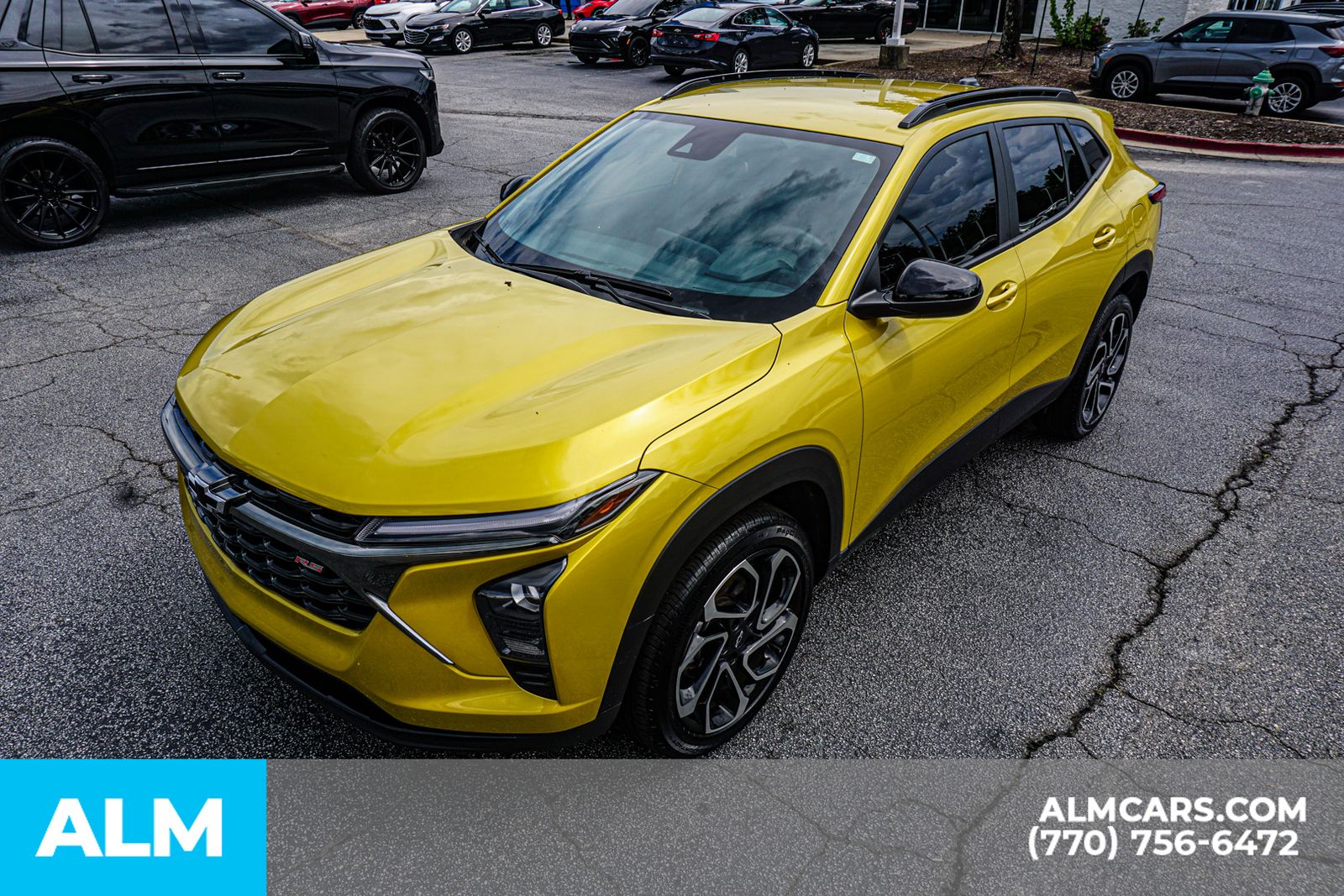 Used 2025 Yellow Chevrolet 2RS image 19