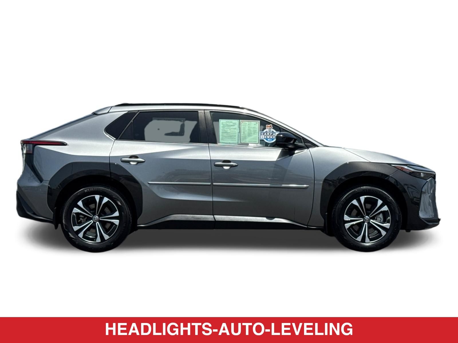 View vehicle photo 5
