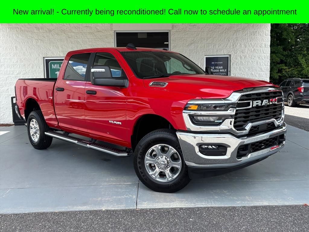 2026 RAM 2500 Big Horn Crew Cab 4WD