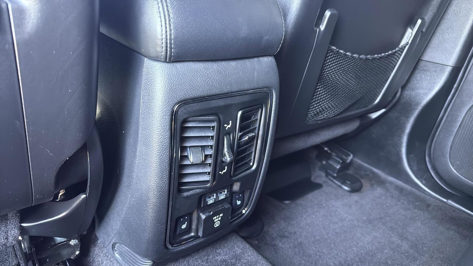 Used Car 2018 Jeep Grand Cherokee  Overland For Sale Under $25,000 In Austin, Texas