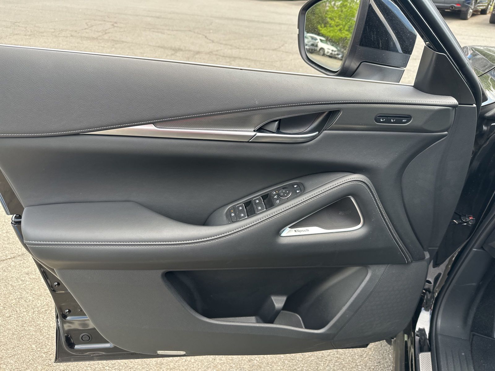 Used 2026 Black INFINITI LUXE image 30
