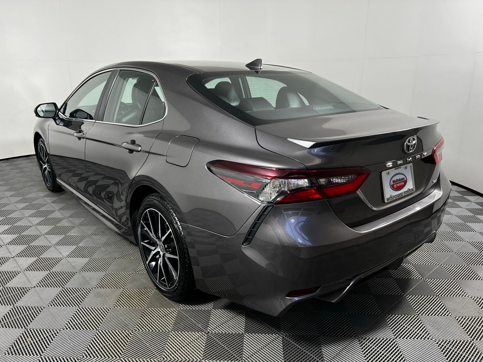 Thumbnail: 2024 Toyota Camry - 7