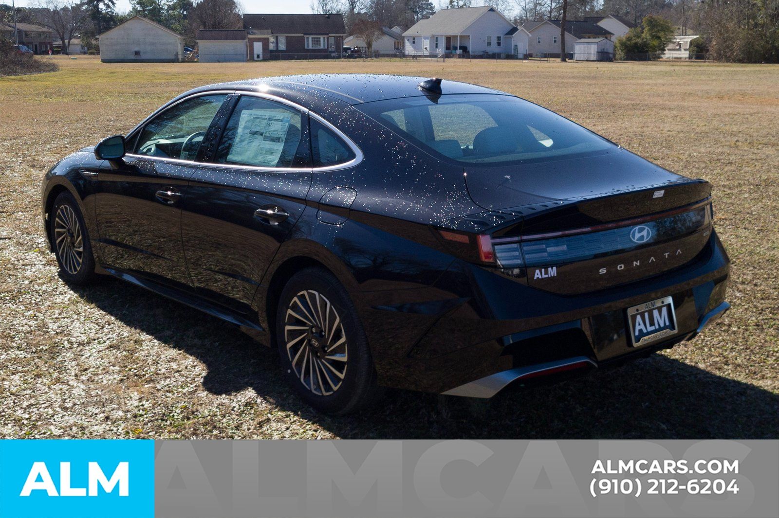 Used 2025 Carbon Blue Hyundai Limited image 7