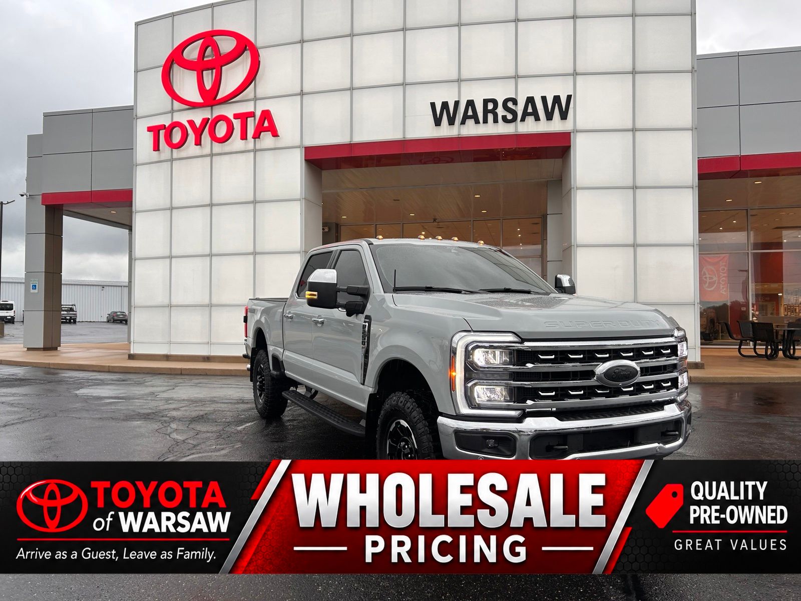 Avalanche 2025 Ford F-250 Super Duty Pickup Truck Four-Wheel Drive Automatic
