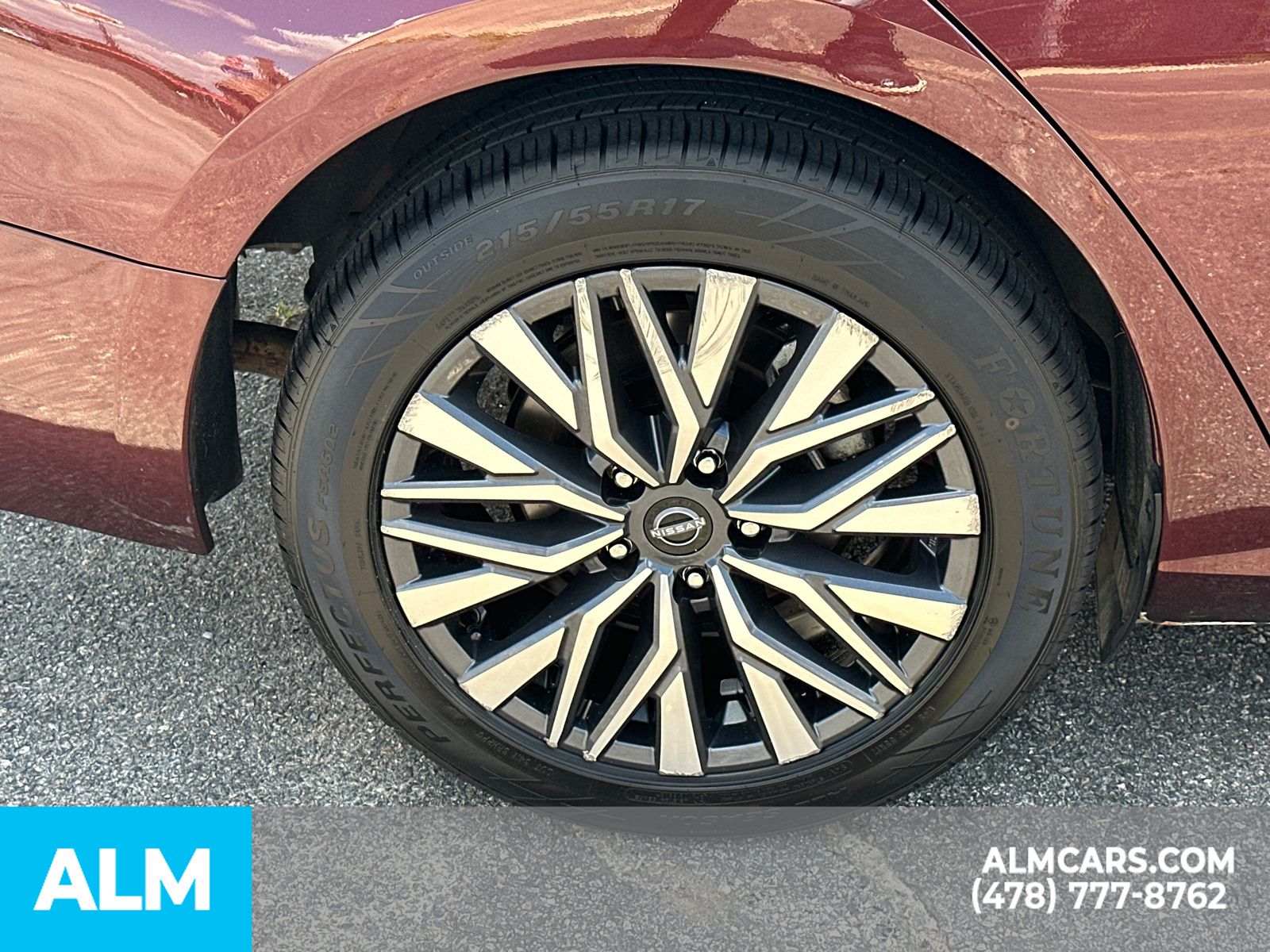 Used 2025 Red Nissan 2.5 SV image 20