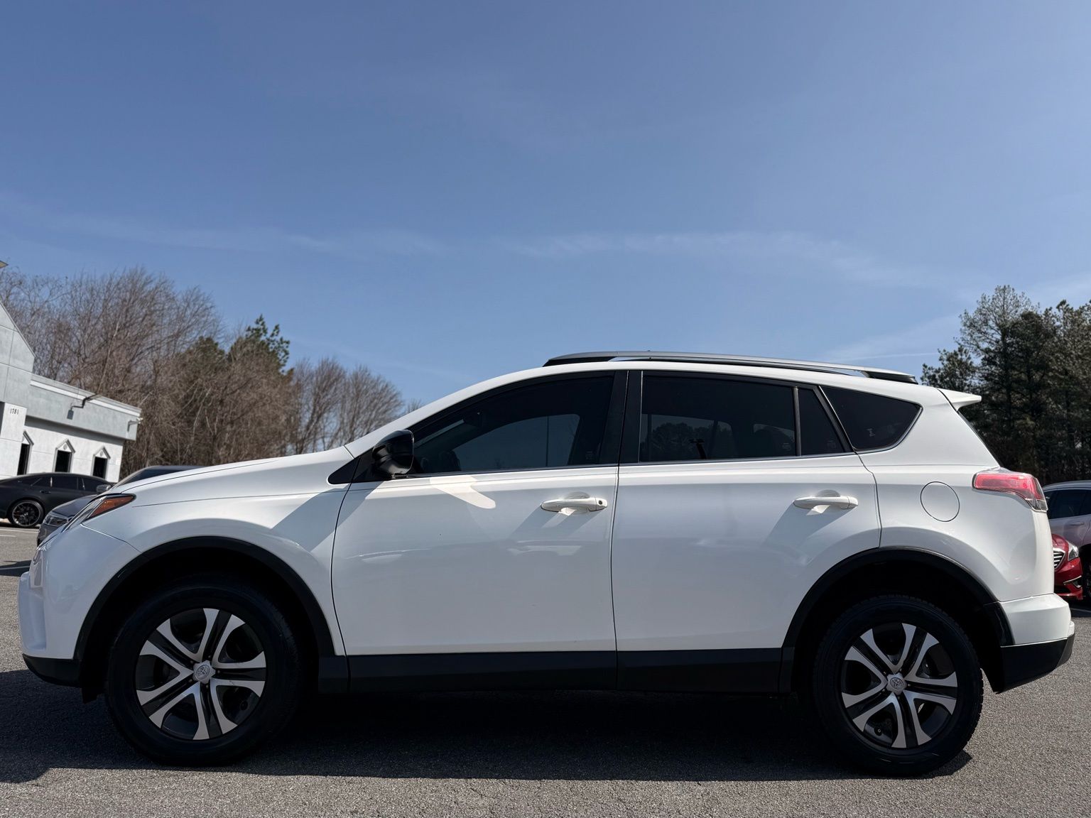 2017 Toyota RAV4 LE