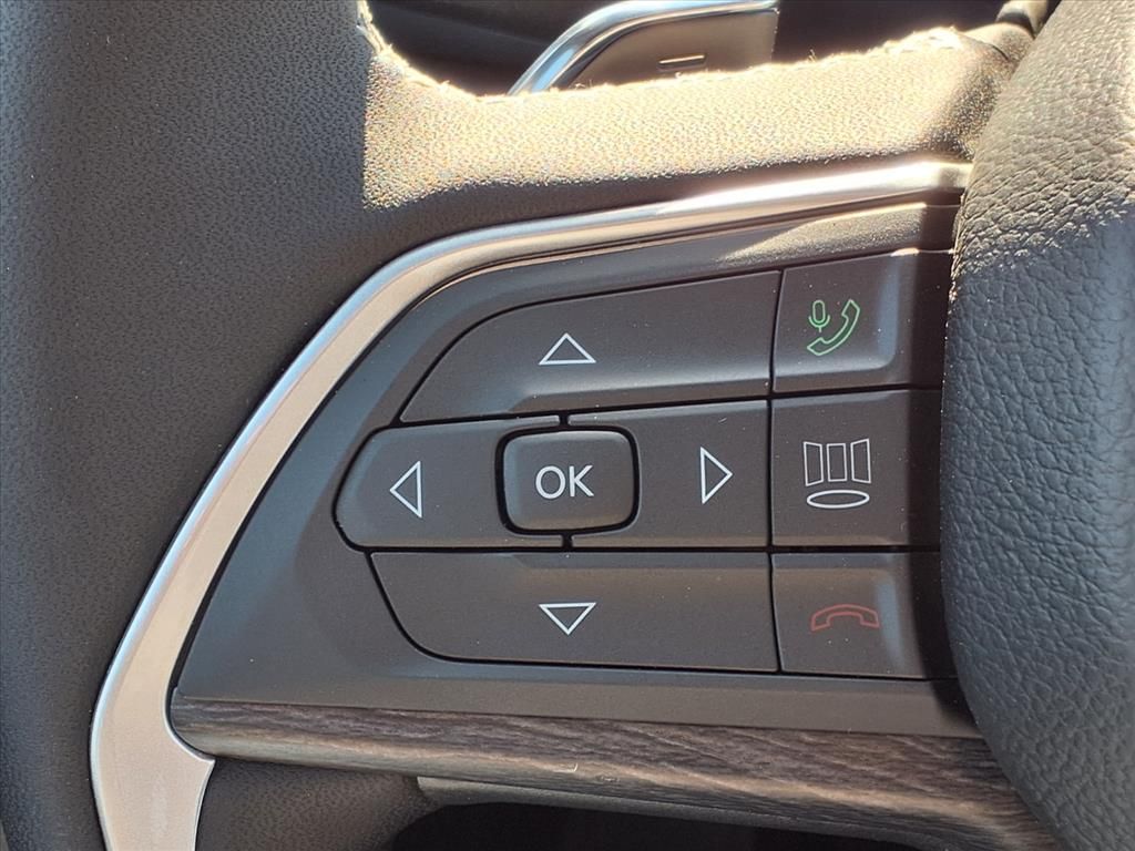 2026 Jeep Grand Cherokee Altitude - 10