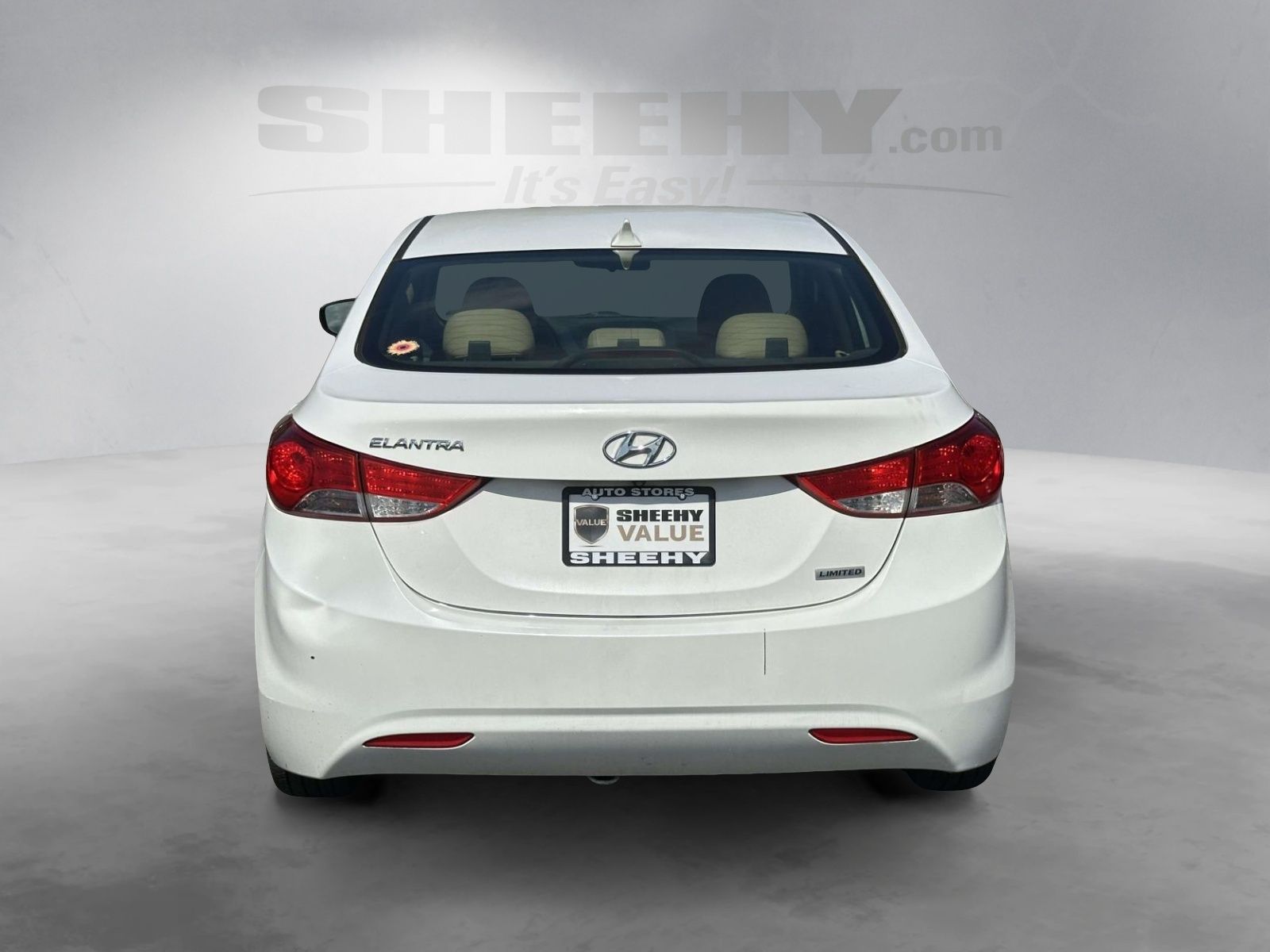 Used 2013 White Hyundai Limited image 13