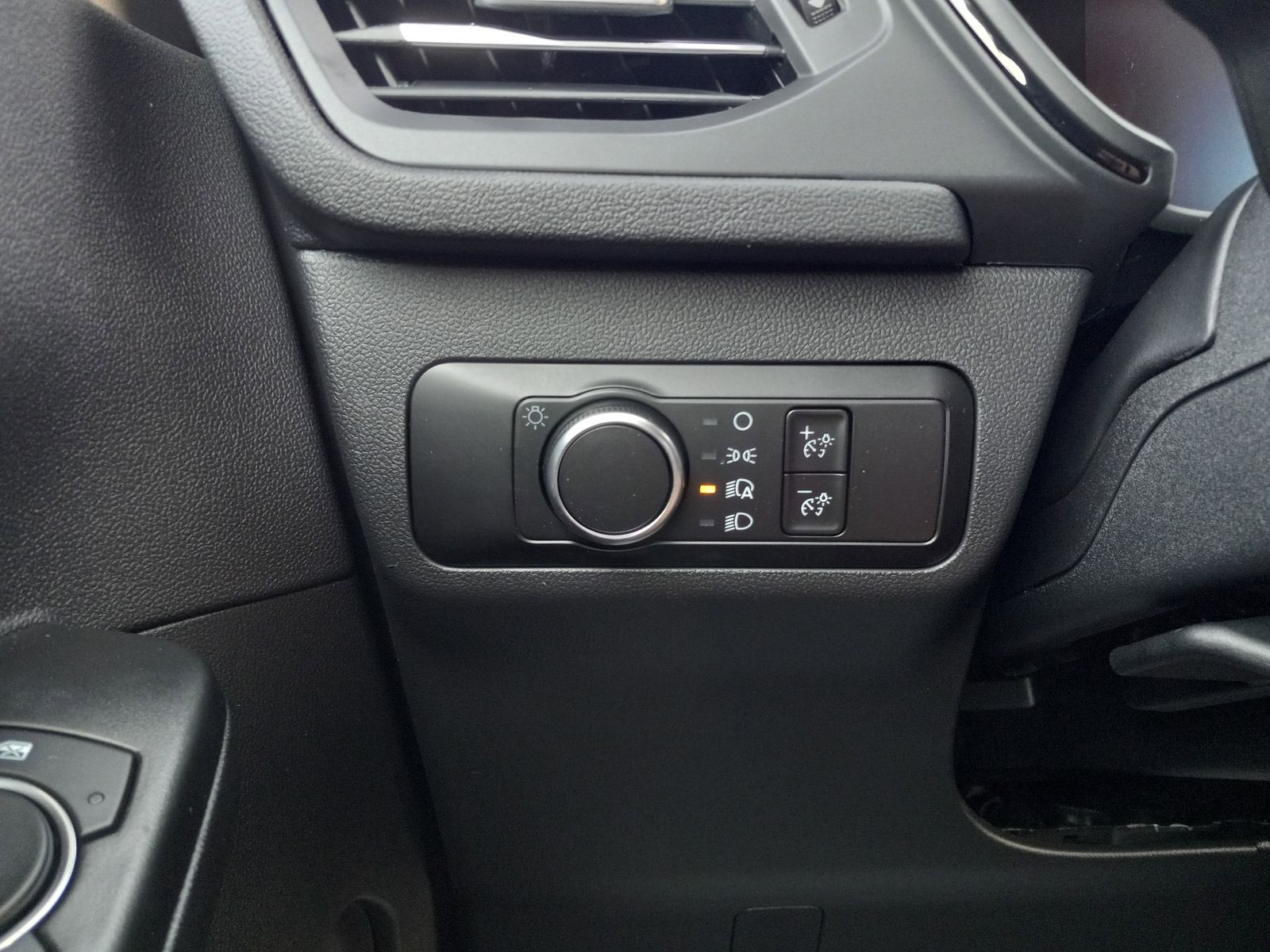 2026 Ford Escape image 24
