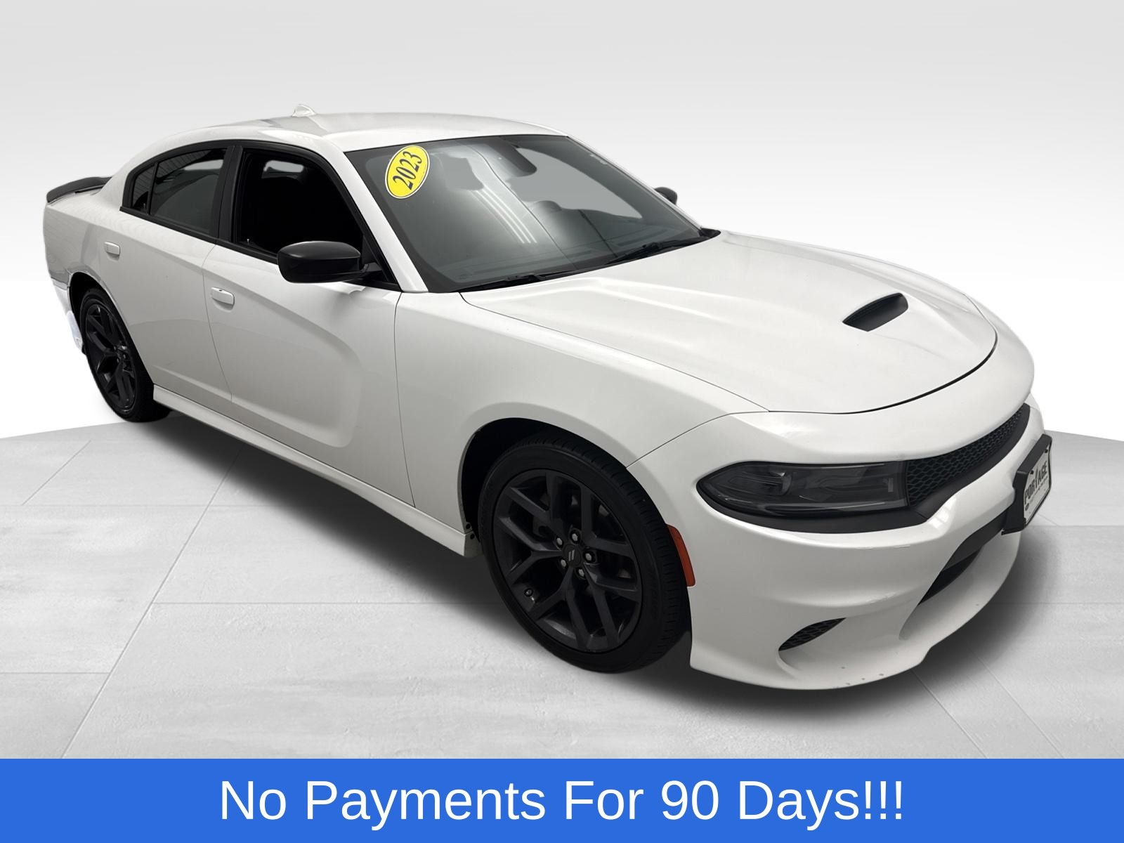 White Knuckle Clearcoat 2023 Dodge Charger Sedan Rear-Wheel Drive 8-Speed Automatic