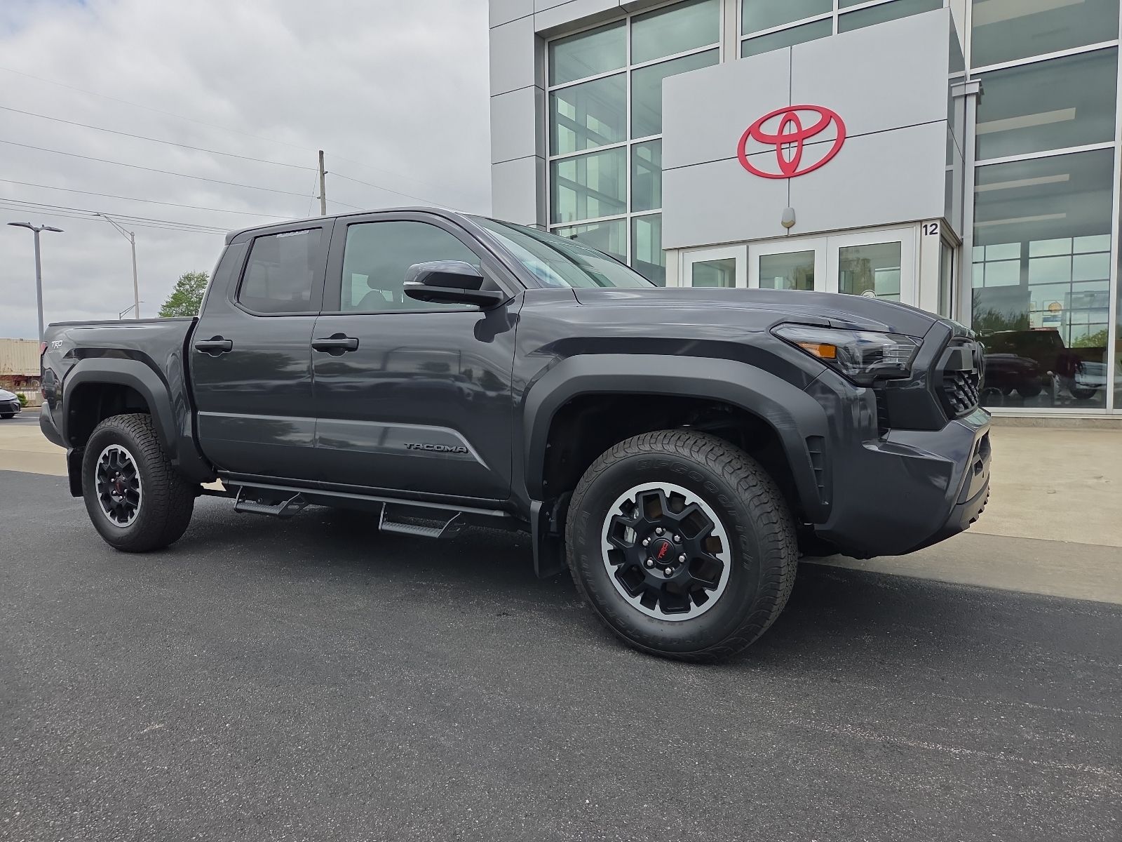 2025 Toyota Tacoma TRD Off-Road