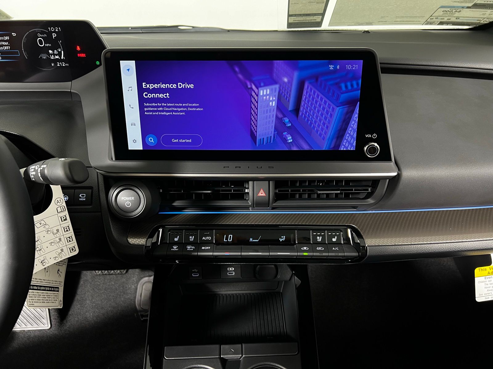 2025 Toyota Prius Limited 15