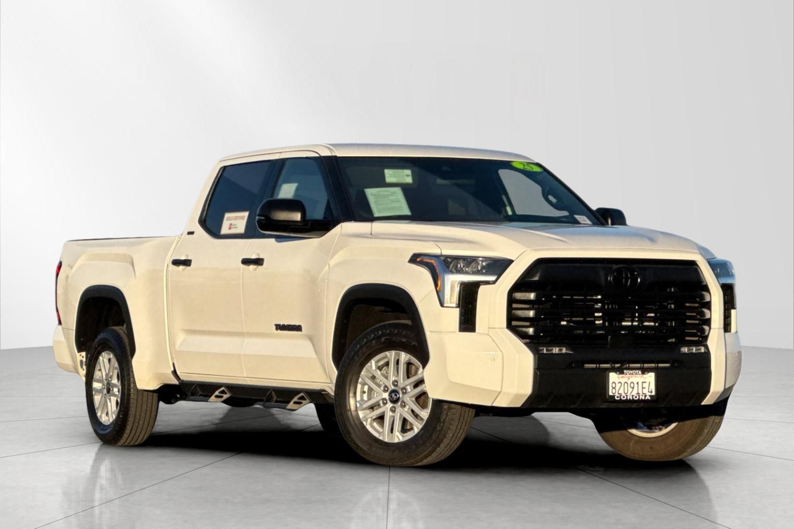 Toyota Tundra SR5 CrewMax Cab LB 4WD