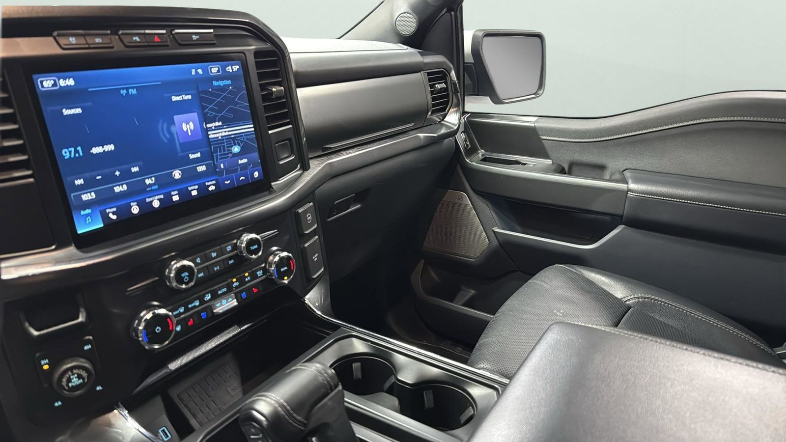 Used Car 2022 Ford F-150  Lariat For Sale Under $40,000 In Austin, Texas