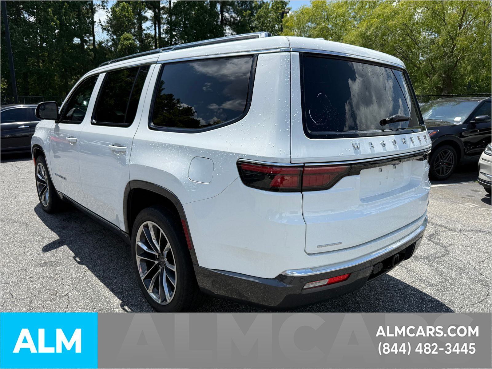 Used 2022 White Jeep Series III image 12