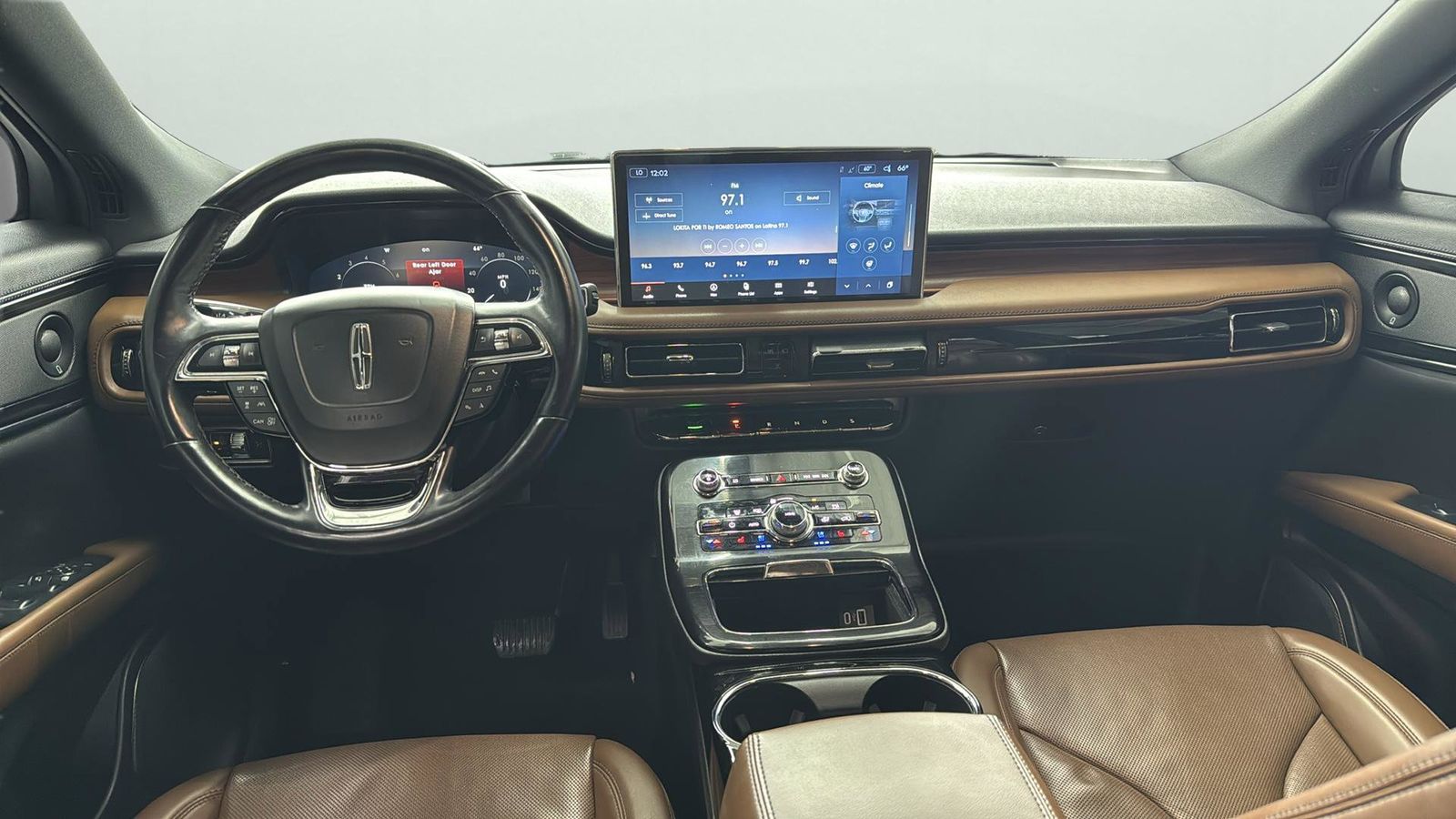 Used Car 2022 Lincoln Nautilus  Reserve For Sale Under $40,000 In Austin, Texas