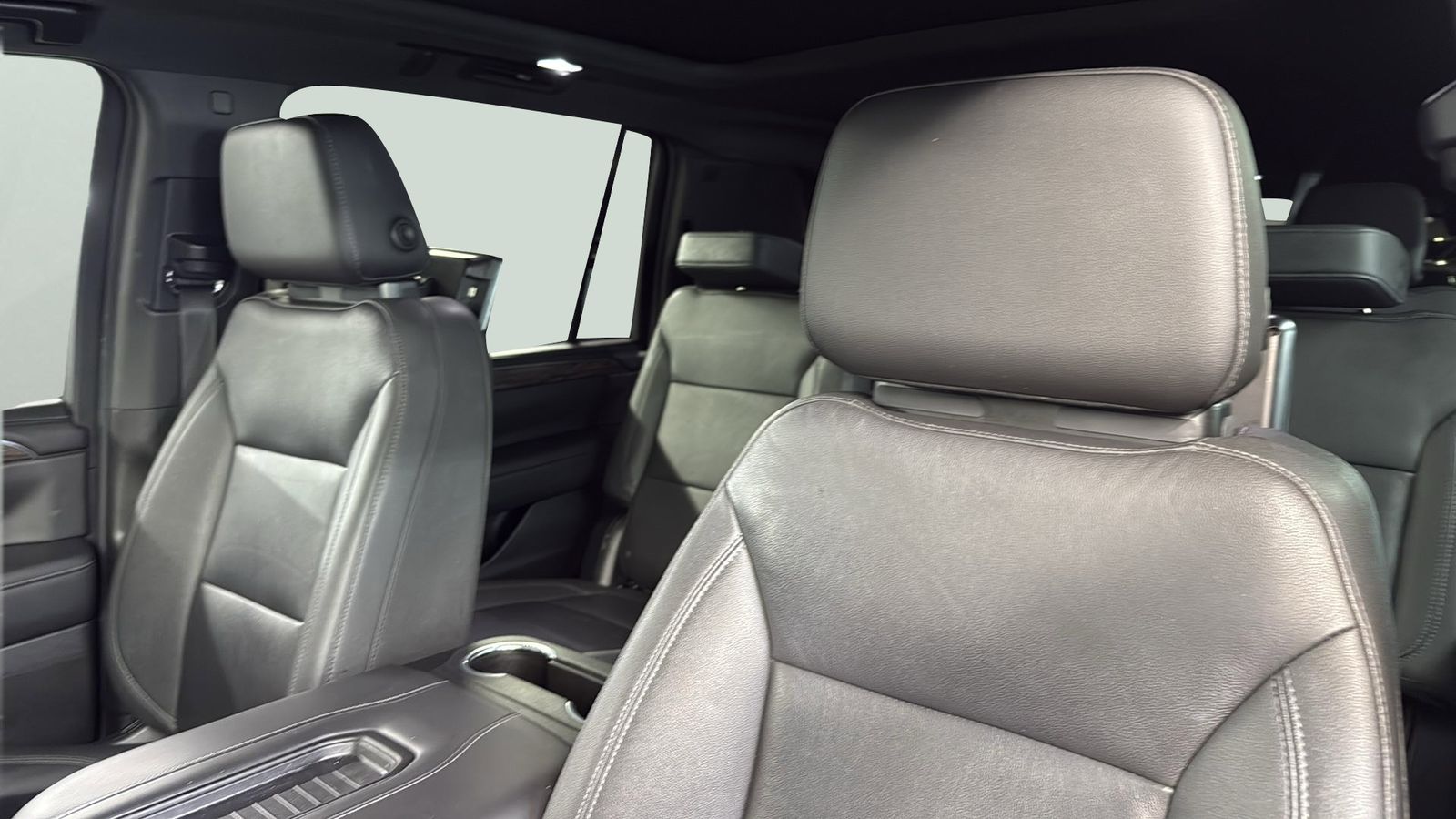 Used Car 2023 Chevrolet Suburban  Z71 For Sale Under $60,000 In Austin, Texas