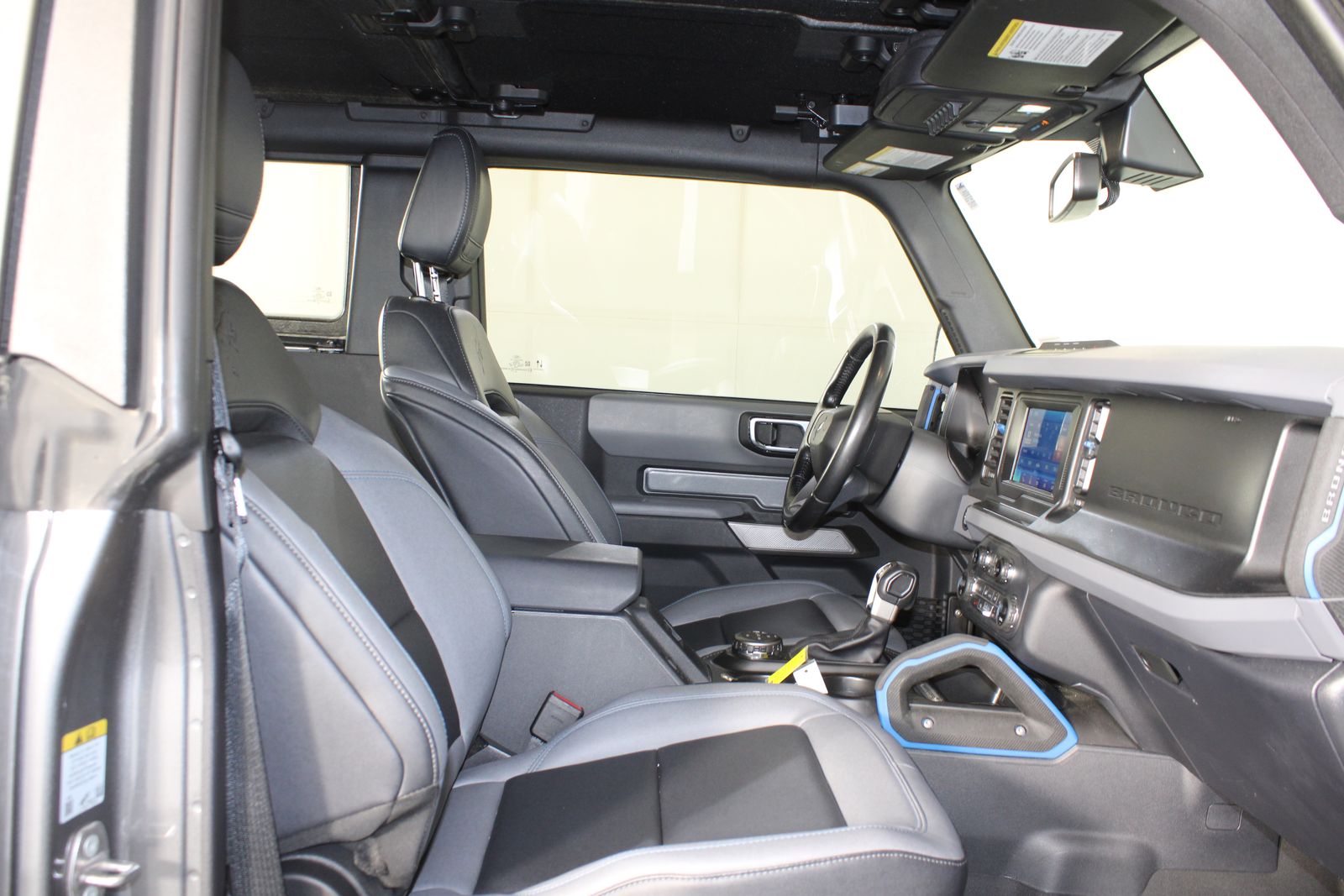 Used 2023 Gray Ford Black Diamond image 27